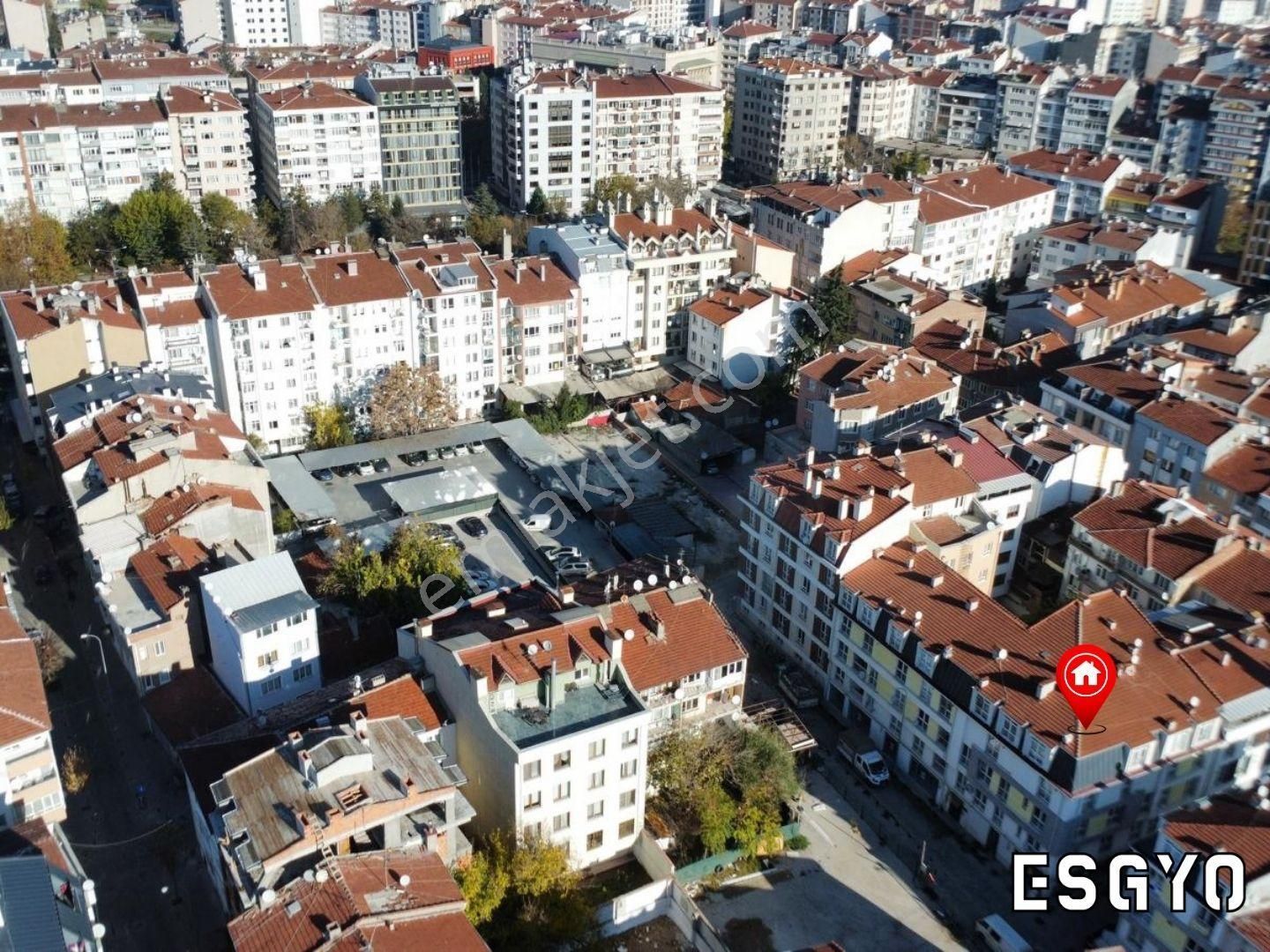 Esgyo'dan Adalar Mevki Mükemmel Konumda 2+0 Ayrı Mutfaklı Daire - Görsel 20