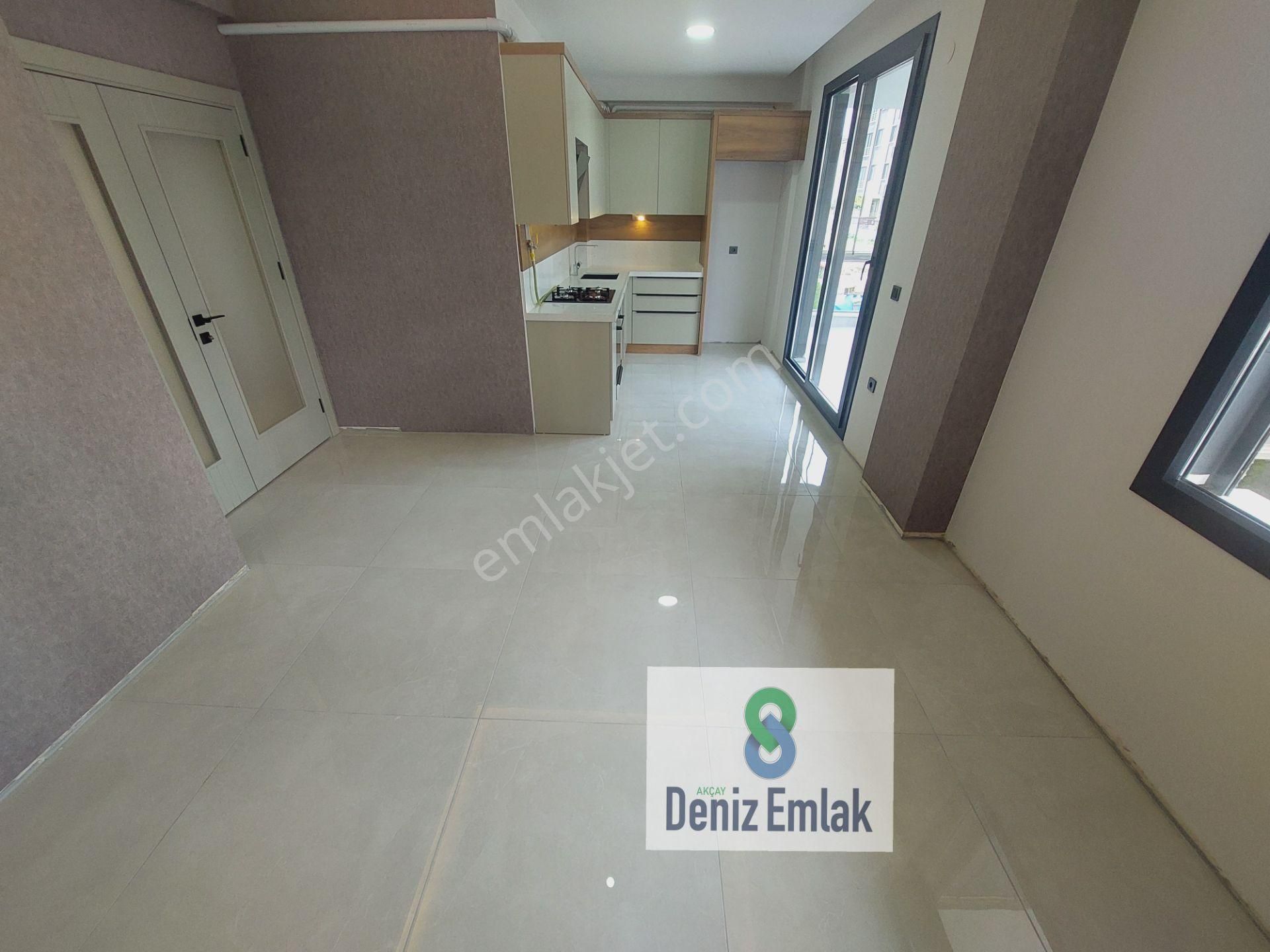 Denizden Akçayda Öncephe Kapalı Otoparklı Yerden Isıtmalı Satılık 2+1 Daire. - Görsel 26