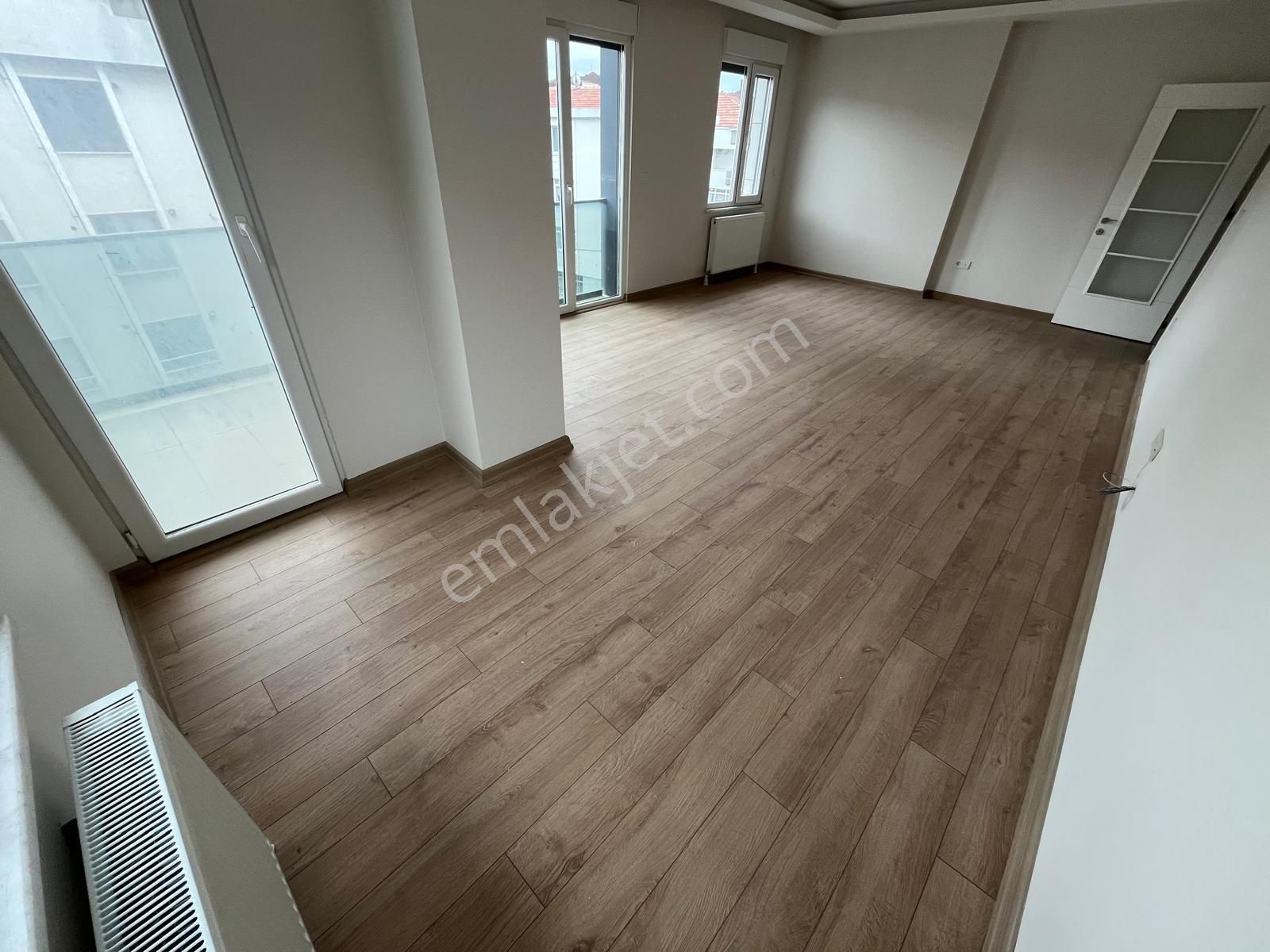 Küçükyalı Çınar Sahilde Deniz Manzaralı 4+1 Dubleks - Görsel 17