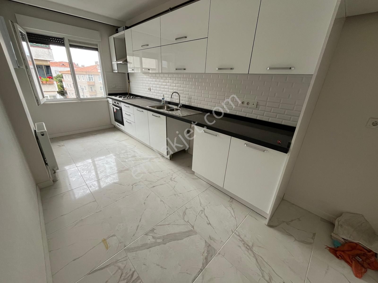 Küçükyalı Çınar Sahilde Deniz Manzaralı 4+1 Dubleks - Görsel 11