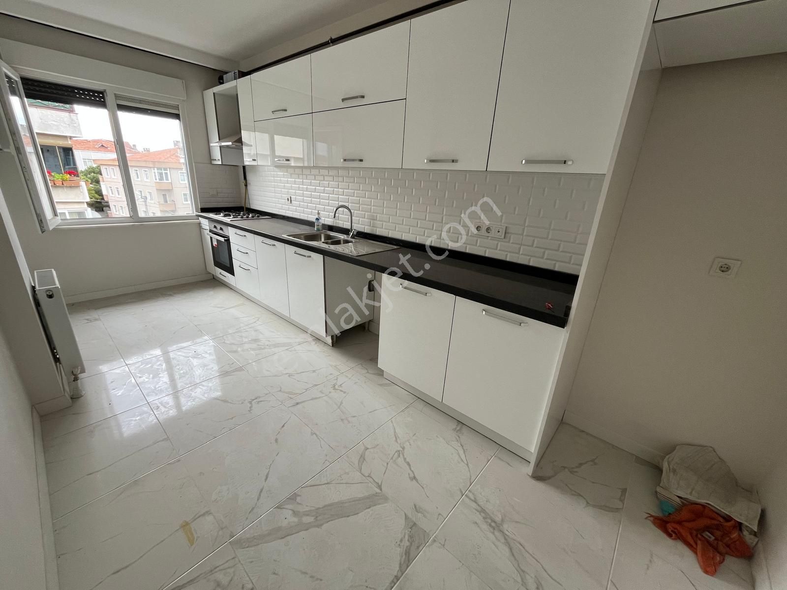 Küçükyalı Çınar Sahilde Deniz Manzaralı 4+1 Dubleks - Görsel 7