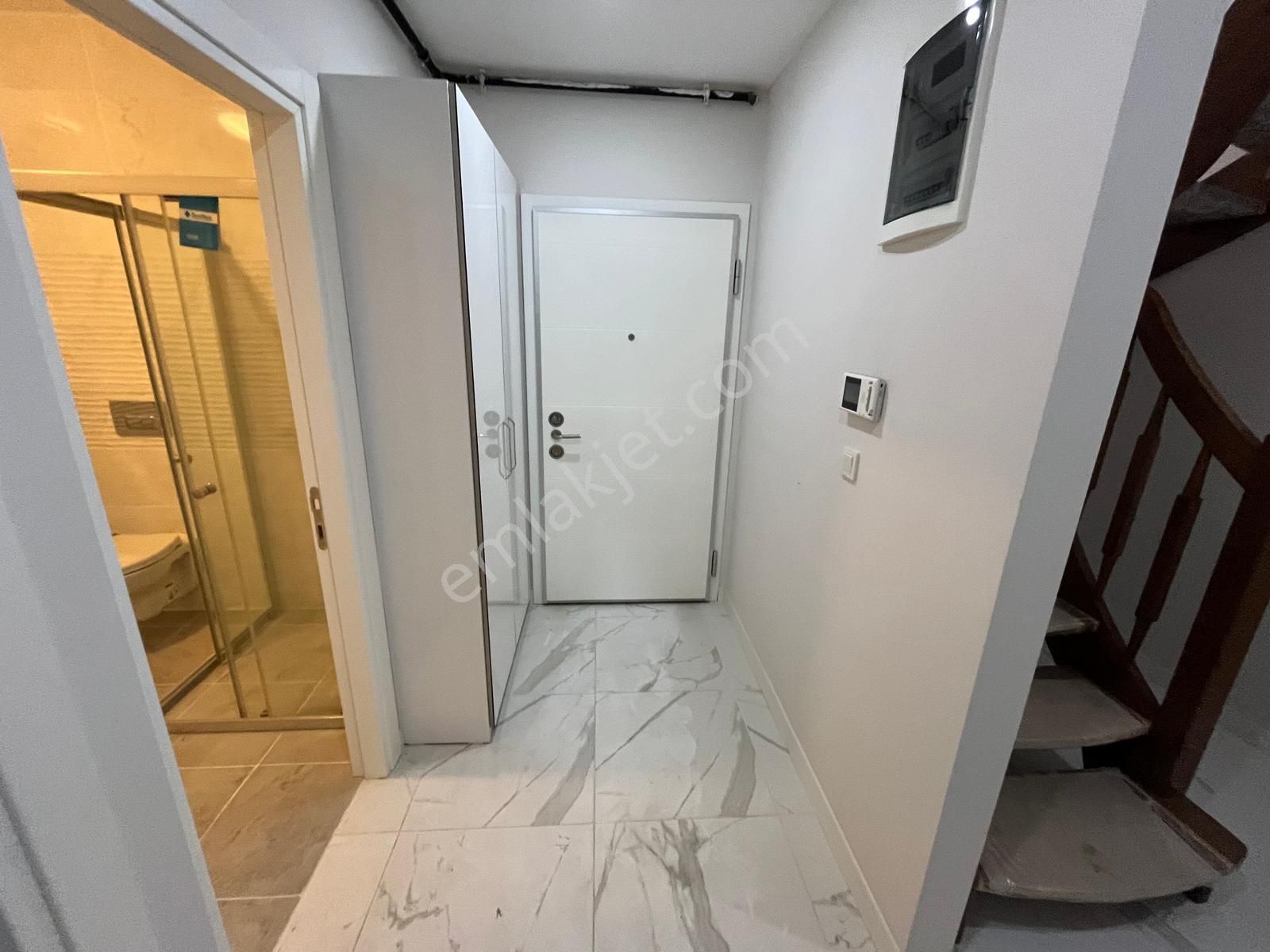 Küçükyalı Çınar Sahilde Deniz Manzaralı 4+1 Dubleks - Görsel 5