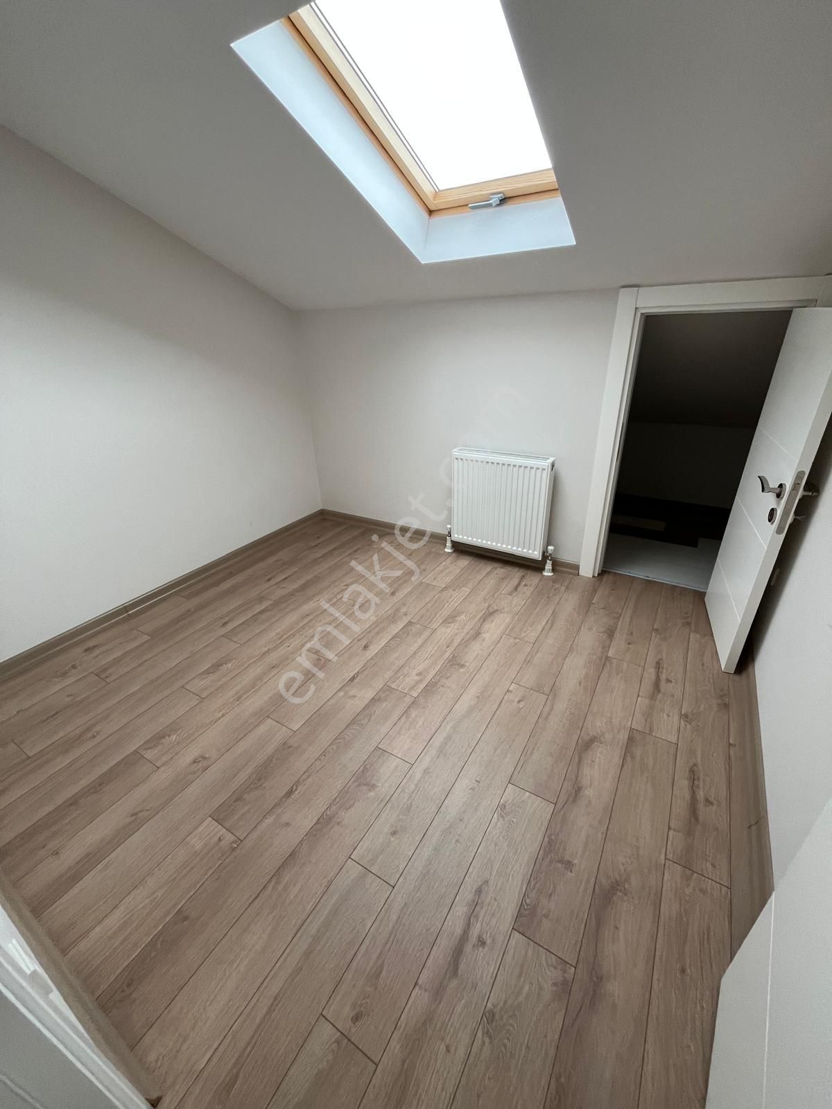 Küçükyalı Çınar Sahilde Deniz Manzaralı 4+1 Dubleks - Görsel 14