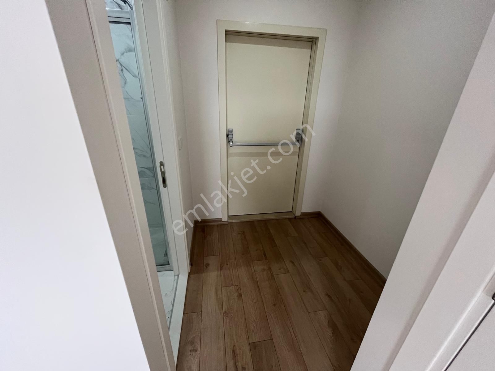 Küçükyalı Çınar Sahilde Deniz Manzaralı 4+1 Dubleks - Görsel 9