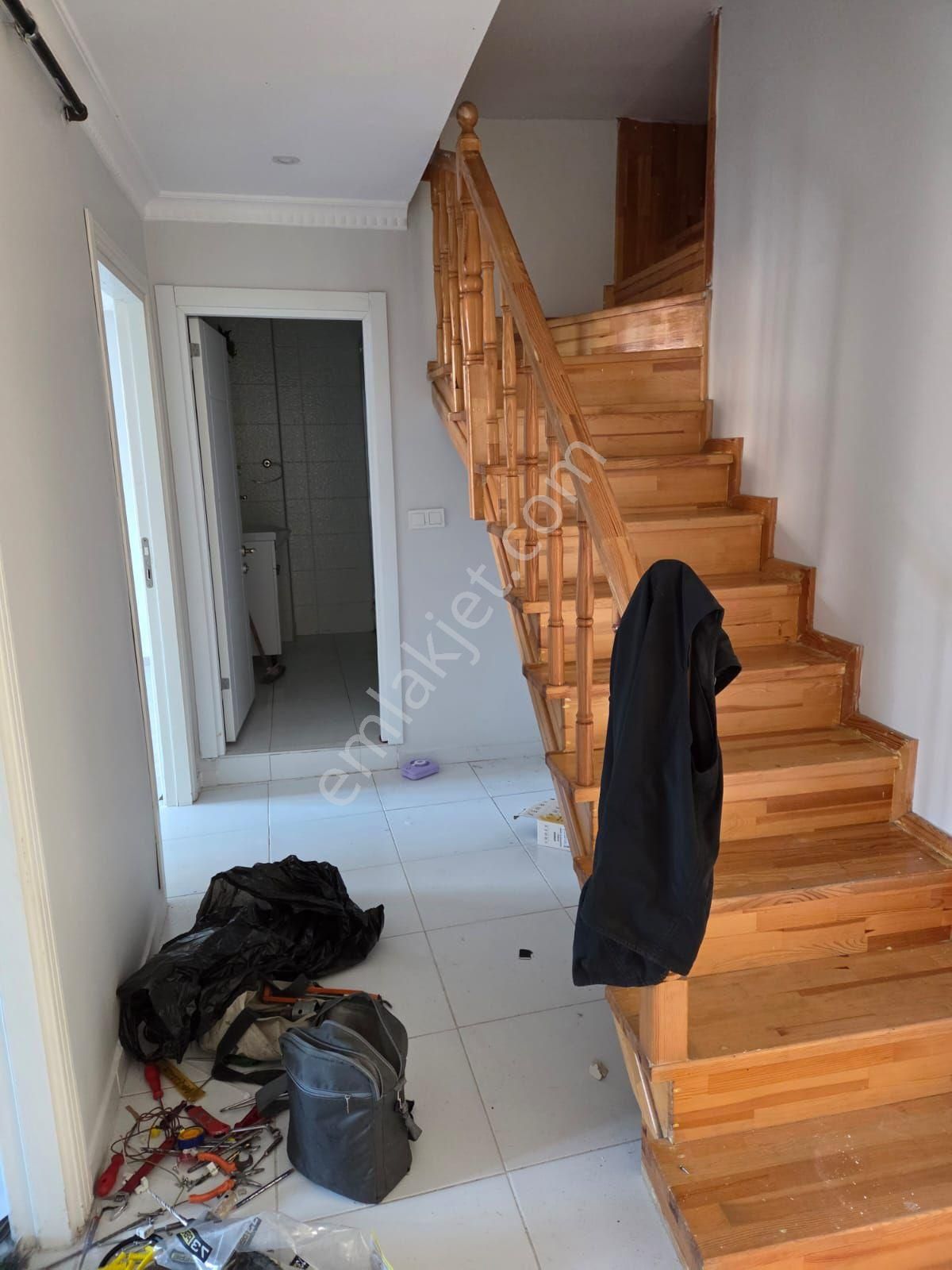 Sefaköy İnönü Mahallesi'nde Satılık Dubleks Daire 4+2 Geniş Ve Kullanışlı 10.750 Tl - Görsel 12