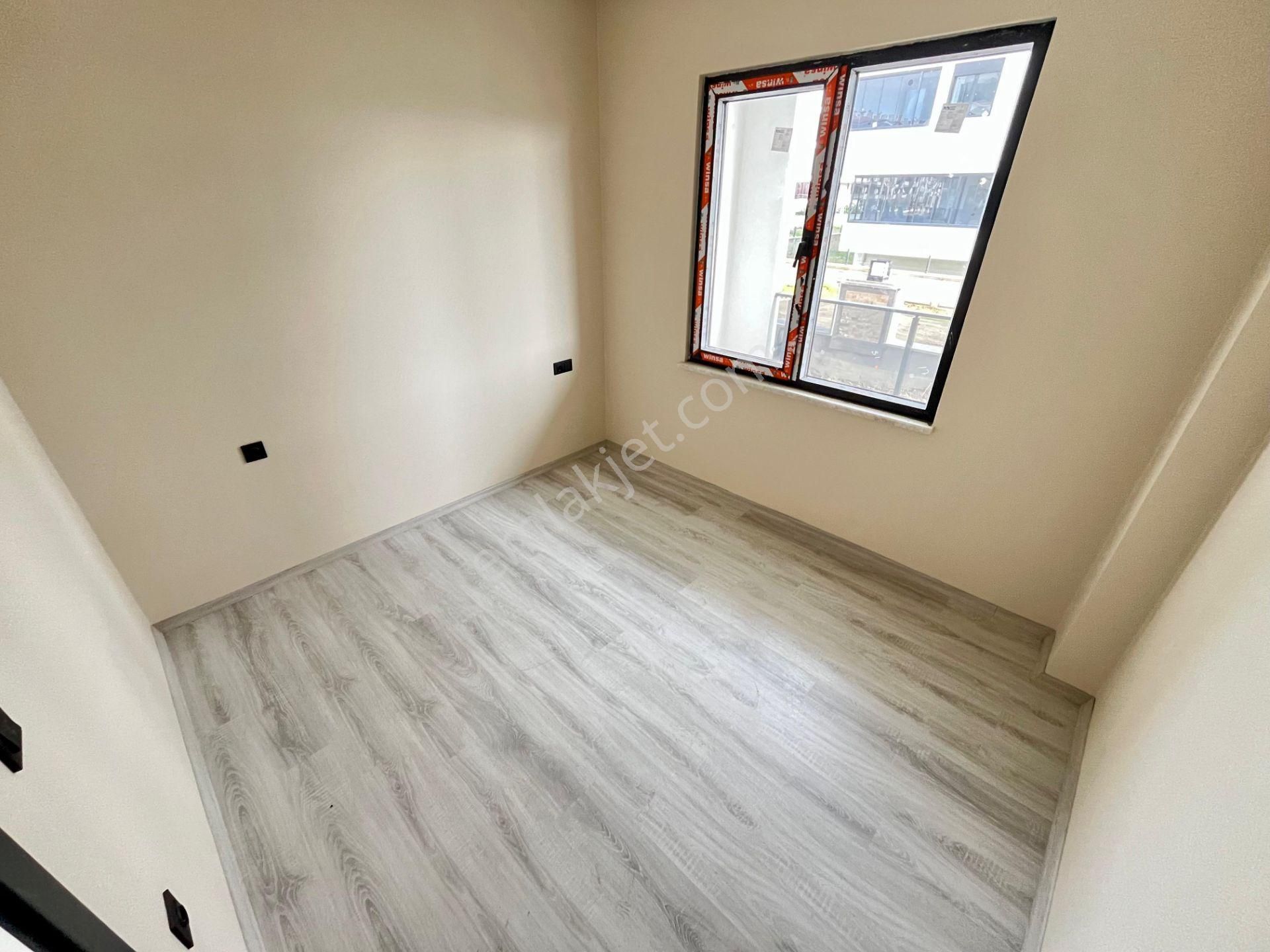 Akçay Sezgin Emlaktan Yerden Isıtmalı Sıfır Lüxtasarım 1+1 Daire - Görsel 10