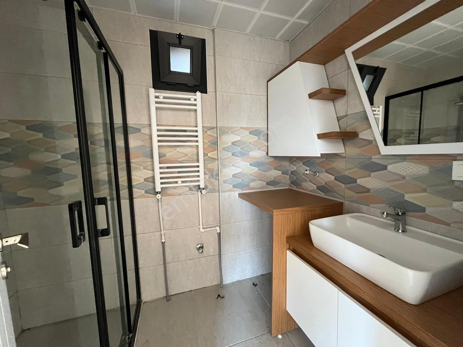Seferihisar Camikebir – Gözsüzler Caddesinde Havuzlu Sitede Lüks Daire - Görsel 18