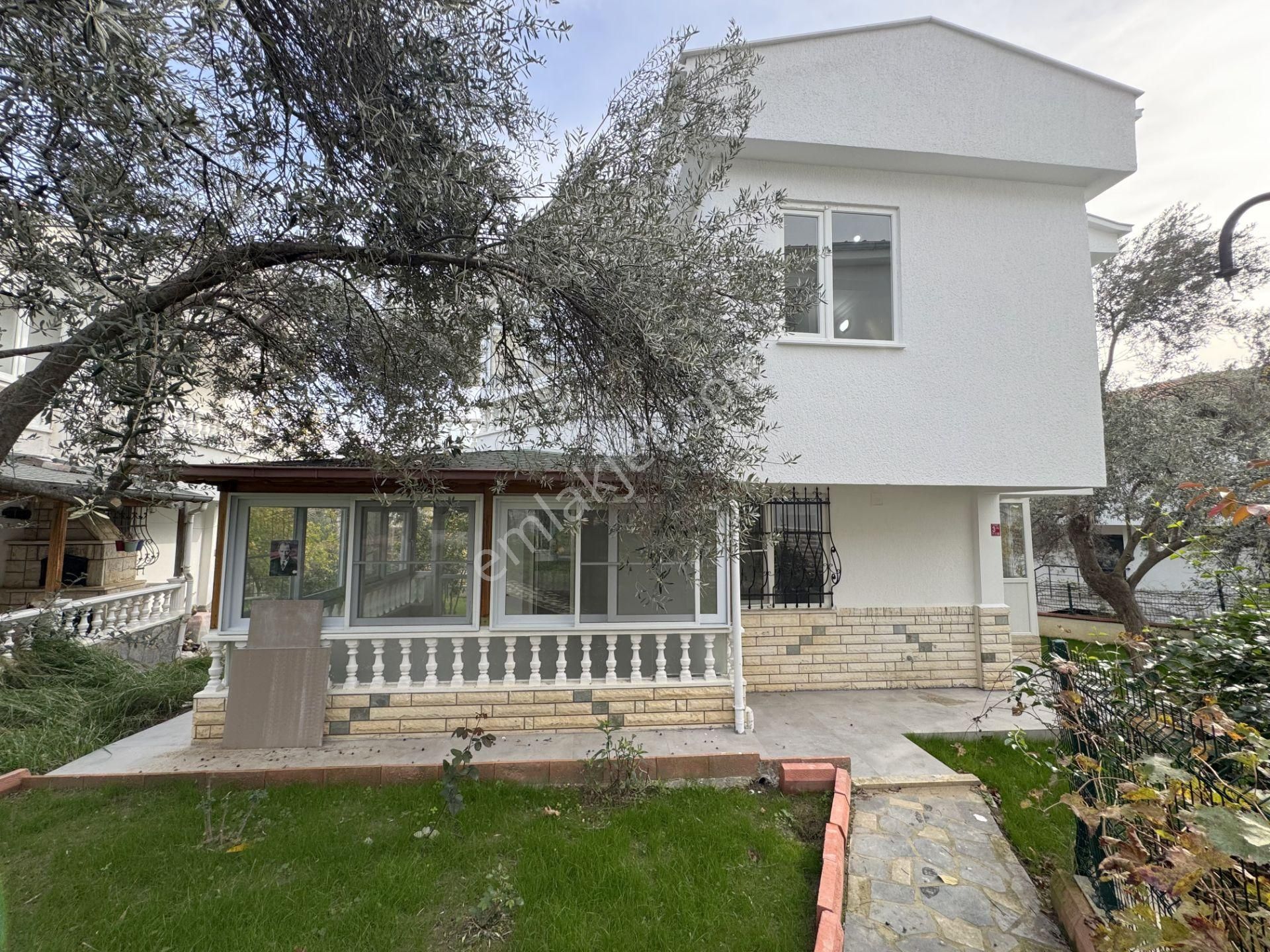 💥 Güç Gayrimenkul'den Güre'de Doğa İle İç İçe Geniş Bahçeli Çok Şık Satılık 3+1 Villa - Görsel 13