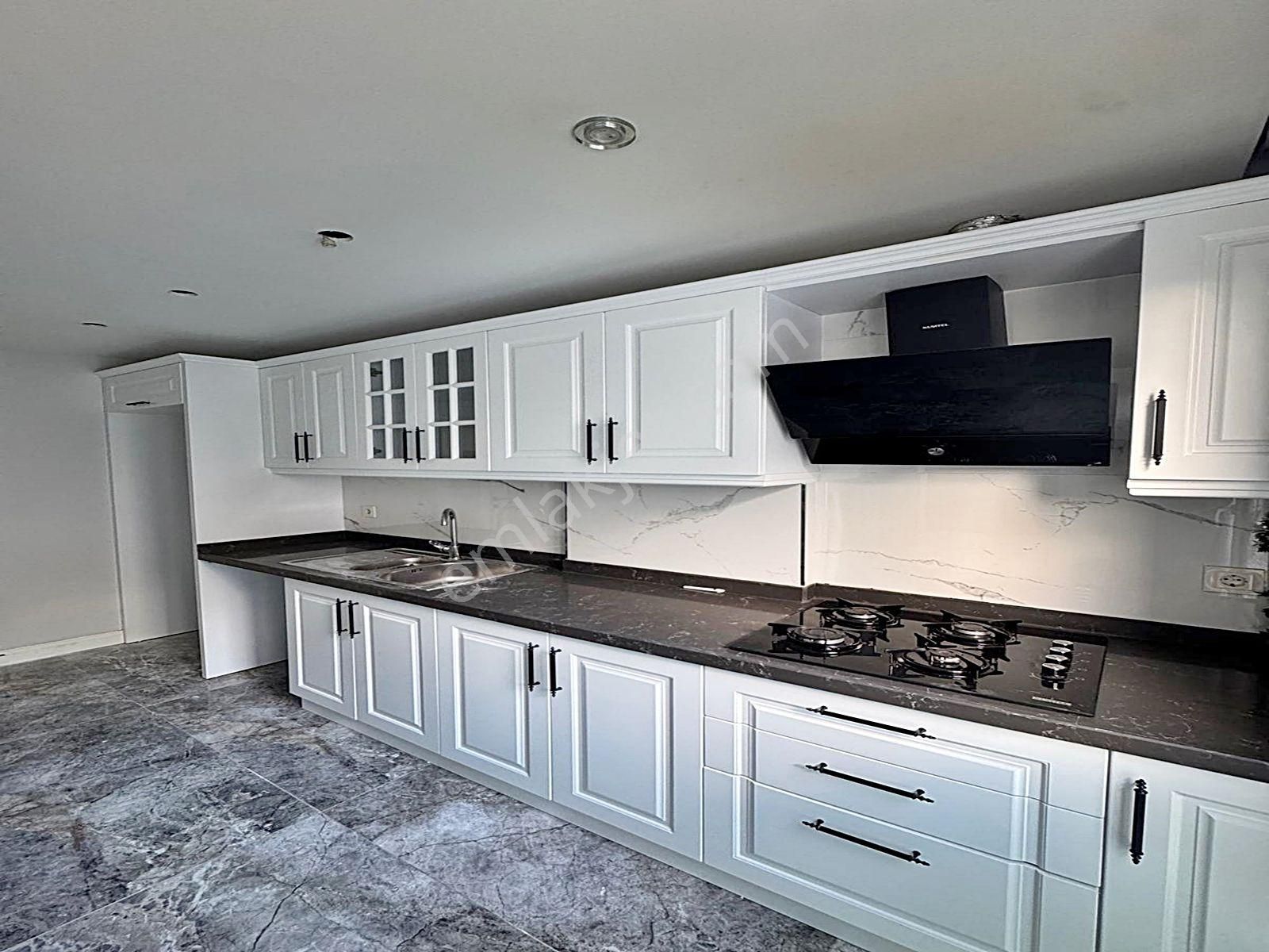 Cadde34 Yapı'dan Beylikdüzü Gürpınar'da Kapalı Otoparklı Sıfır Butik Sitede 3+1 Satılık Arakat!! - Görsel 4