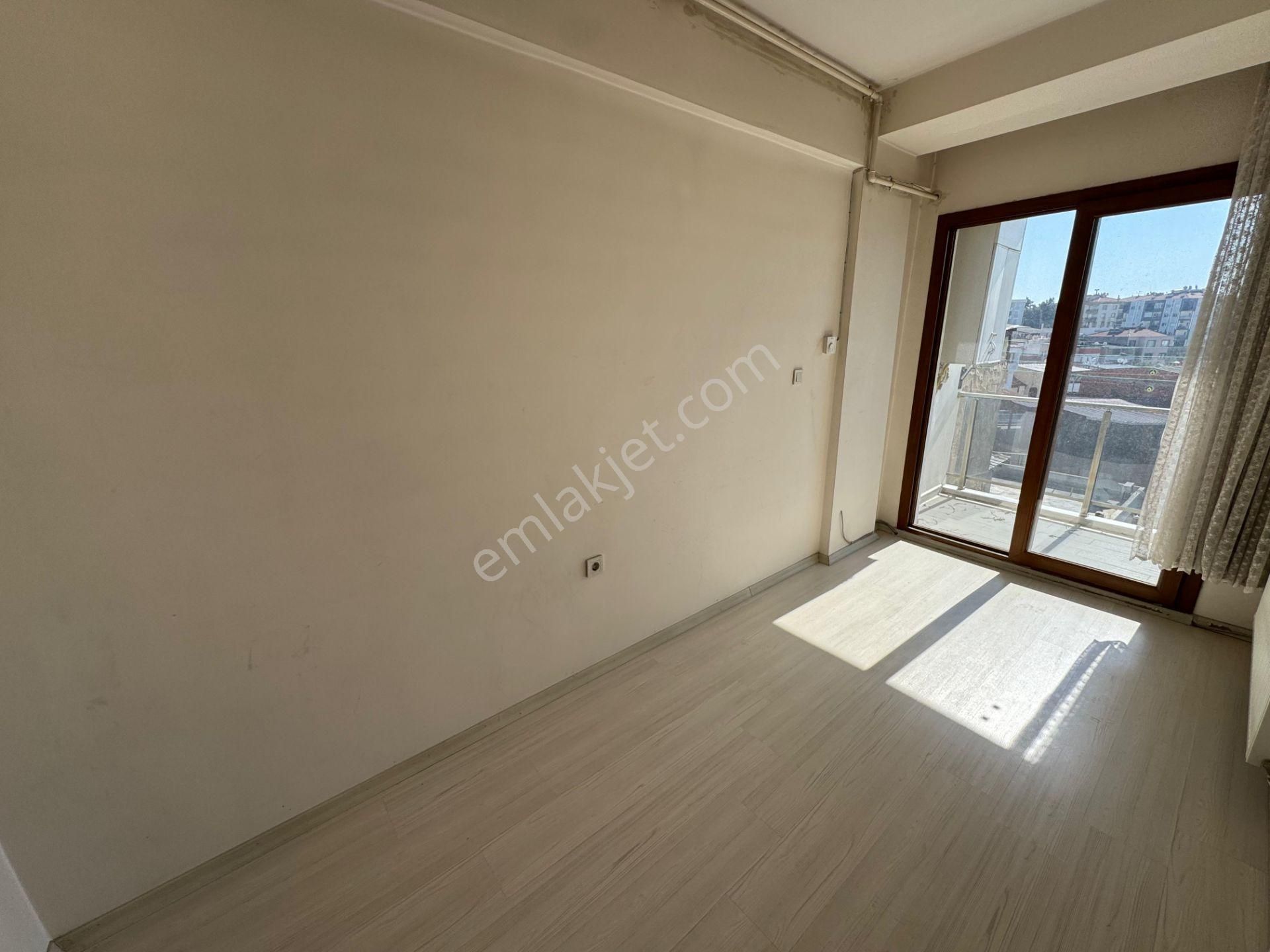 Acill Buca Işıklıpark Yakını 2+1 70m2 Dgazlı Açık Mutfak Satılık Daire - Görsel 7