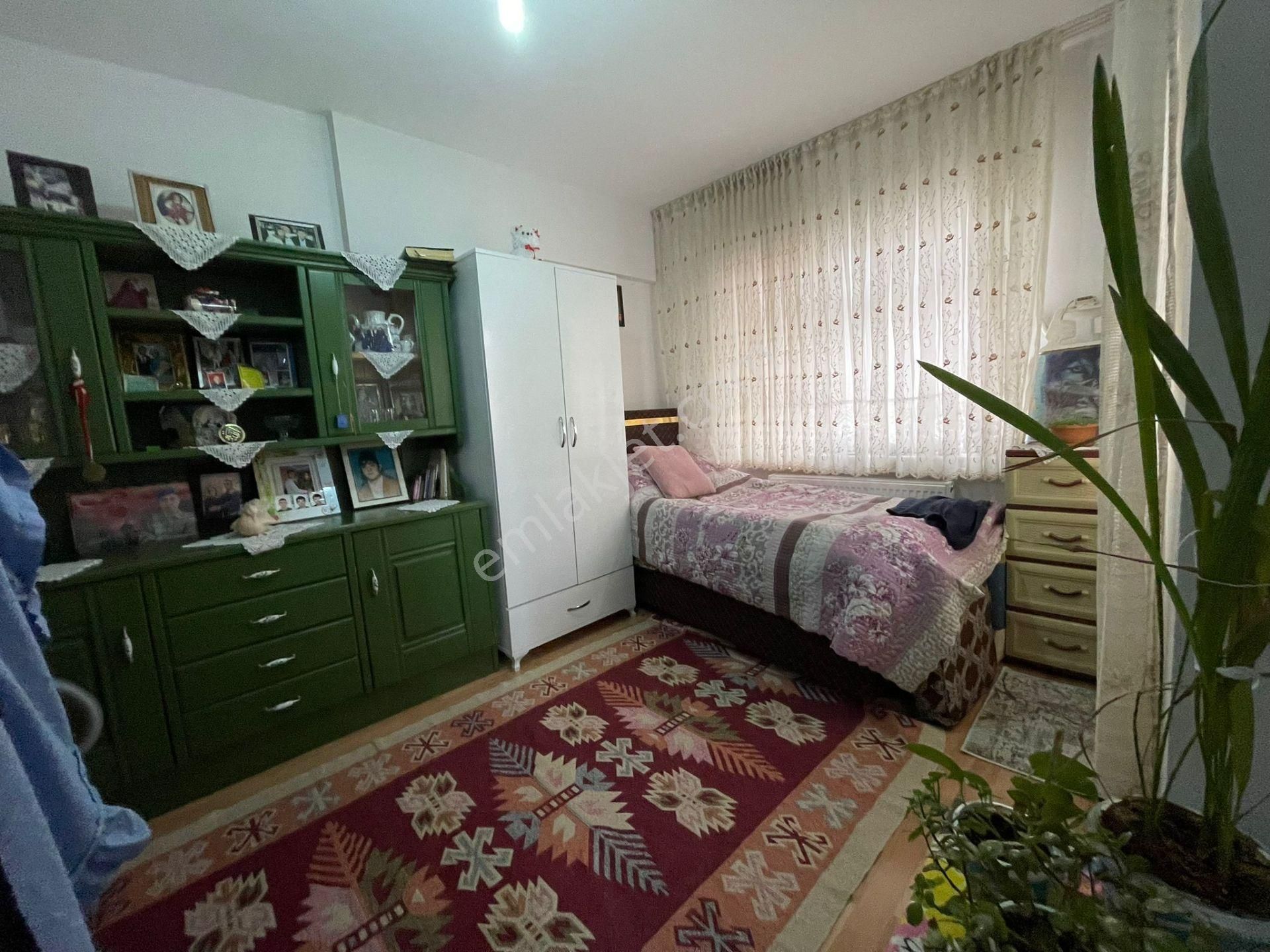 Mareşal Çakmak Mh. 2+1 2.ara Kat'ta Ulaşıma Yakın Daire - Görsel 15