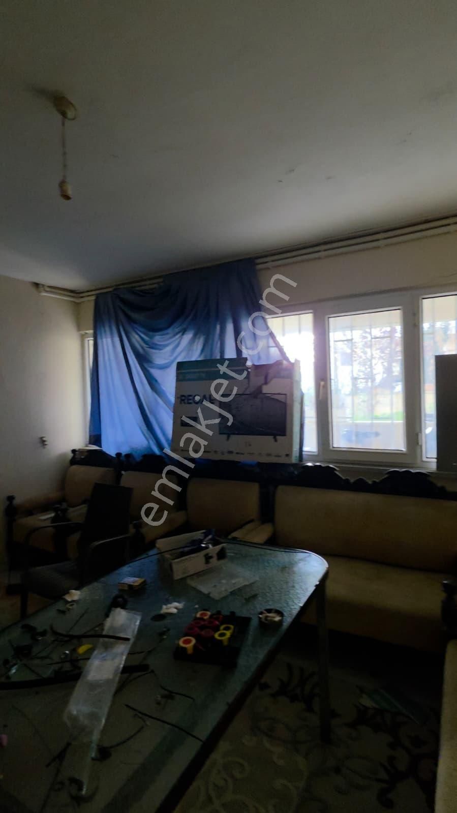 İstanbul / Silivri / Gümüşyaka Mh.acil Satılık Denize 300 Metre 4 Katlı Müstakil Bina Bahçeli - Görsel 28