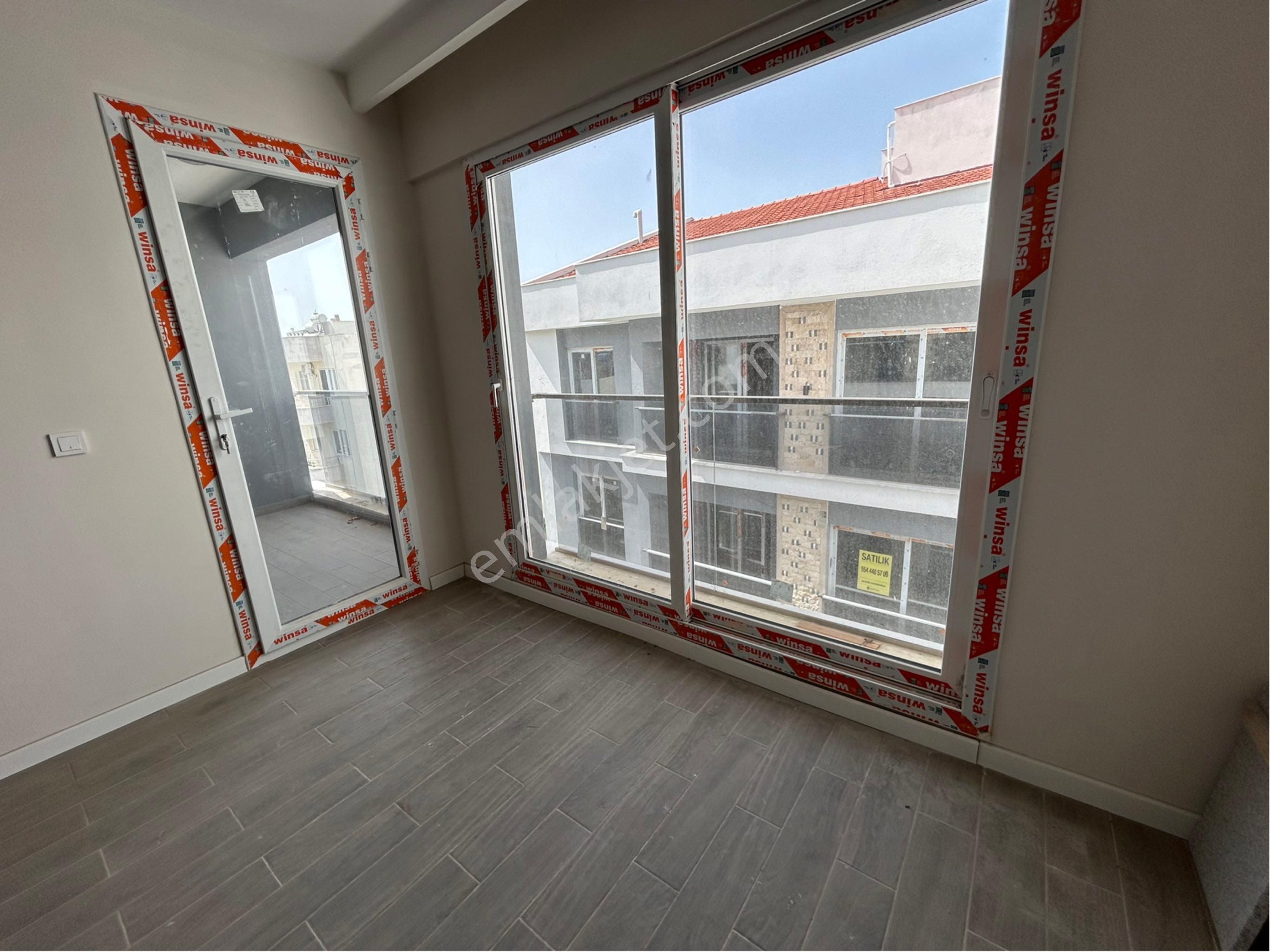 Davutlar Merkezde Havuzlu Kiralık 1+1 Daire - Görsel 15