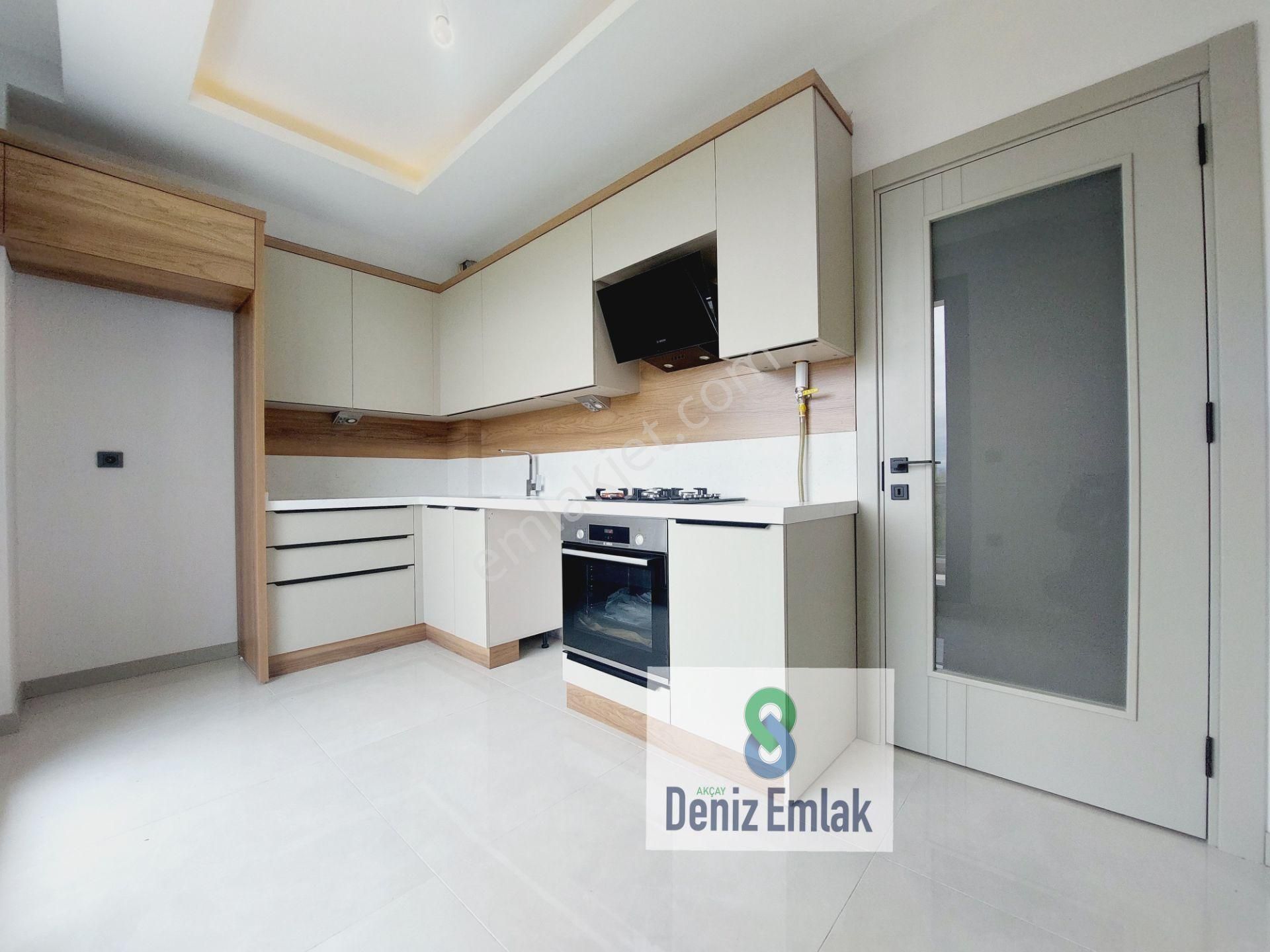 Denizden Akçayda Öncephe Kapalı Otoparklı Yerden Isıtmalı Lüks Satılık 2+1 Daire. - Görsel 2