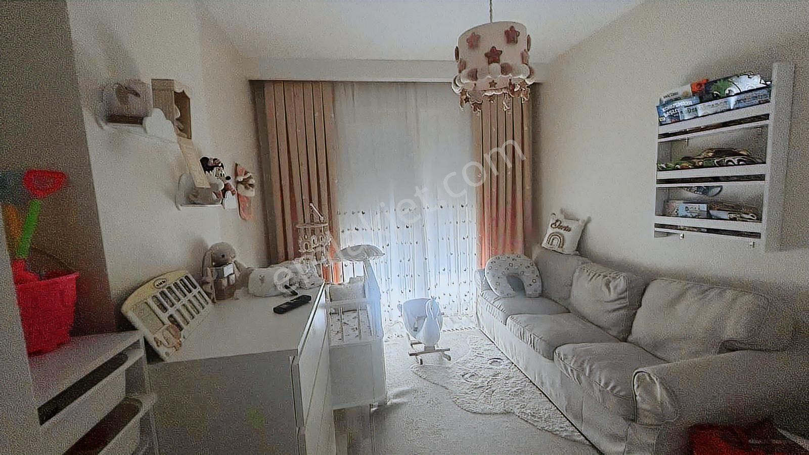 Güzeloluk Mah.de Havuzlu Sitede E.banyolu Satılık 3+1 Daire - Görsel 33