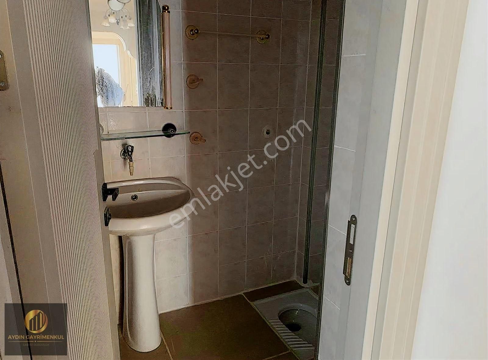 Terminal Caddesi Ana Bulvarda İçi Sıfır Yapılı Satılık Lüks Dair - Görsel 9