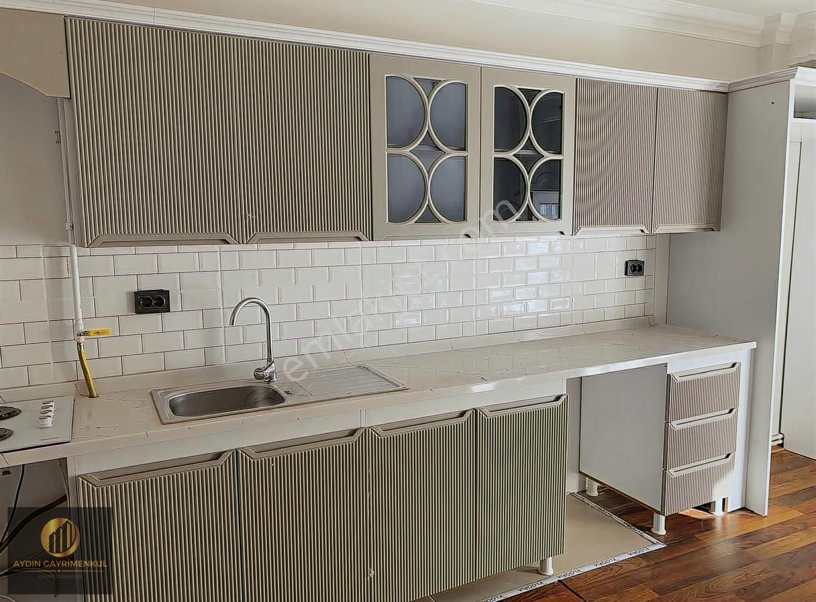 Terminal Caddesi Ana Bulvarda İçi Sıfır Yapılı Satılık Lüks Dair - Görsel 27