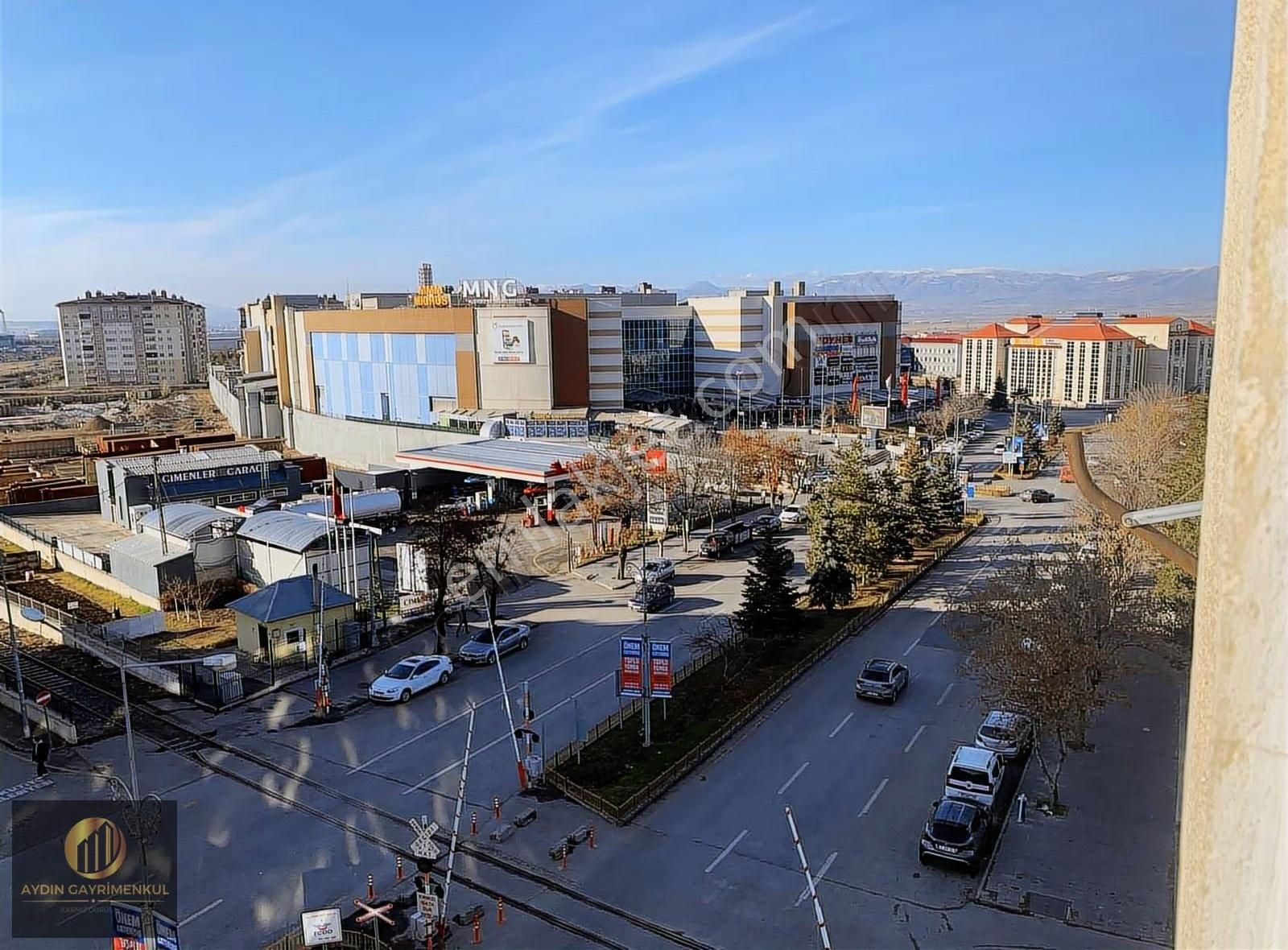 Terminal Caddesi Ana Bulvarda İçi Sıfır Yapılı Satılık Lüks Dair - Görsel 16