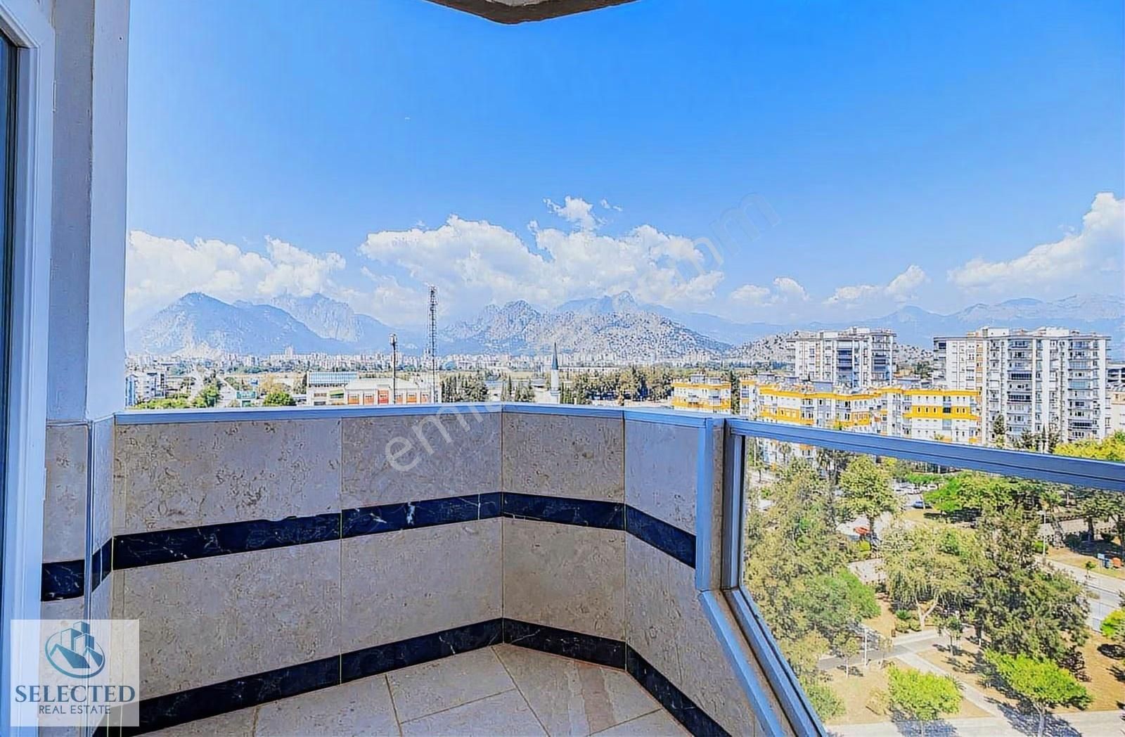 Konyaaltı Gürsu'da Ultra Lüks Deniz Manzaralı Daire - Görsel 18
