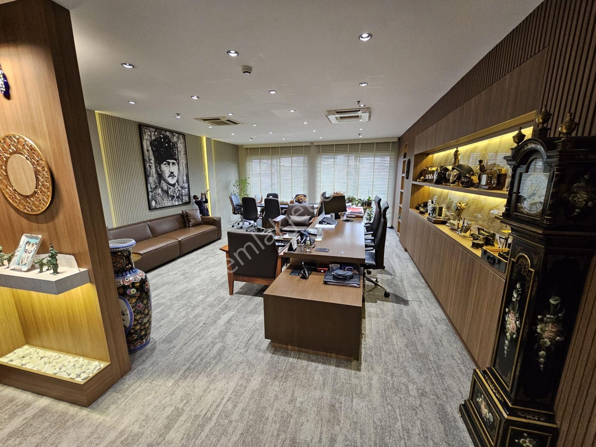 Ofistanbul Plaza'da Özel Tasarımlı Ve Full Otomasyonlu 95m2 Satılık 1+1 Ofis - Görsel 31