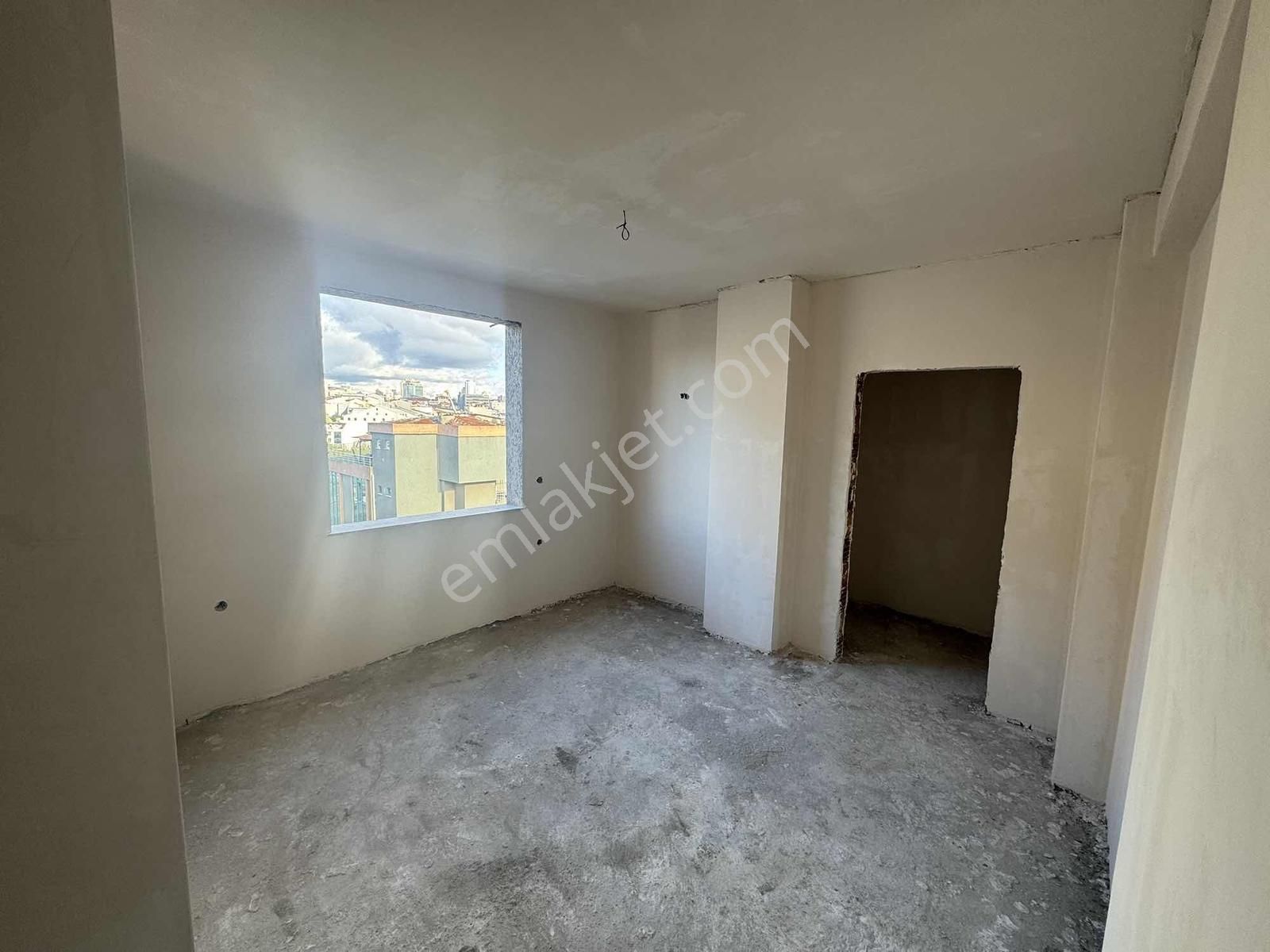 Sahrayıceditte E-5'e Paralel Cepheli 2+1 Ferah Daire - Görsel 14