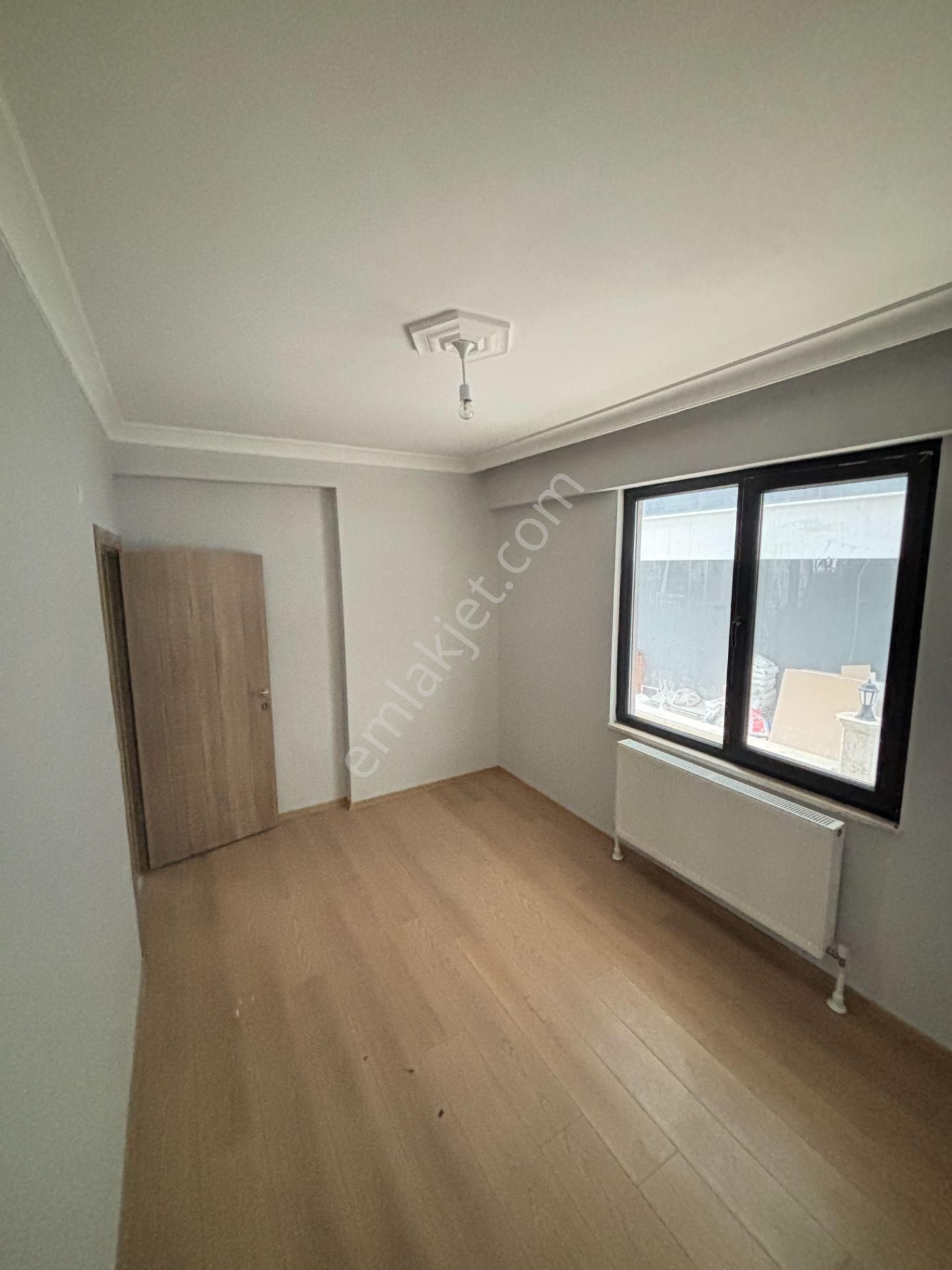 Çiftlikköy Sahil Mahallesi Kiralık 2+1 Giriş Kat - Görsel 9