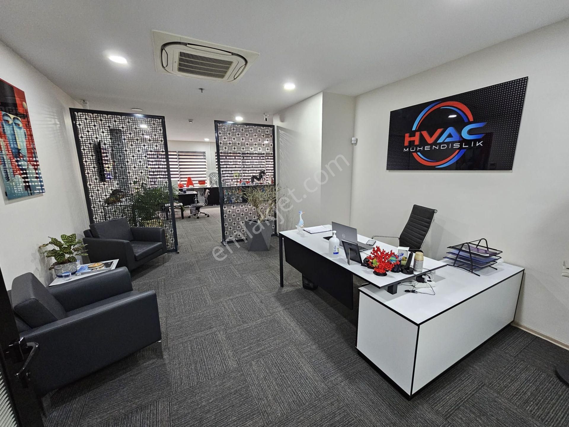 Maltepe Ofistanbul Plaza'da Özel Dekorasyonlu Kdv'li 180m2 Satılık 1+1 Ofis - Görsel 31