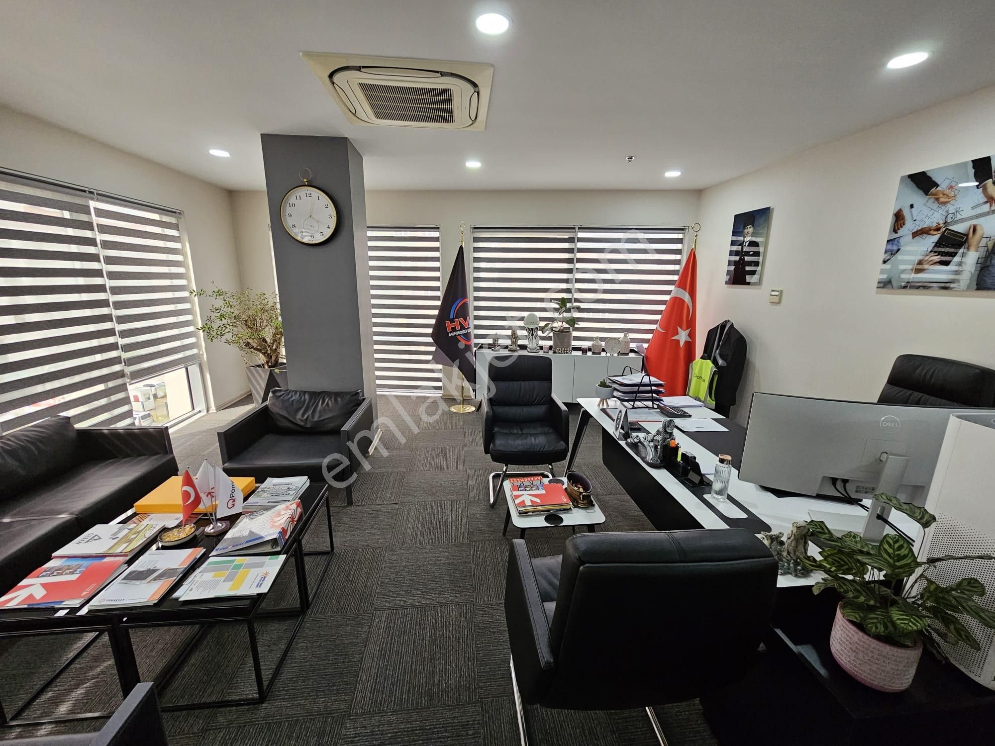 Maltepe Ofistanbul Plaza'da Özel Dekorasyonlu Kdv'li 180m2 Satılık 1+1 Ofis - Görsel 29