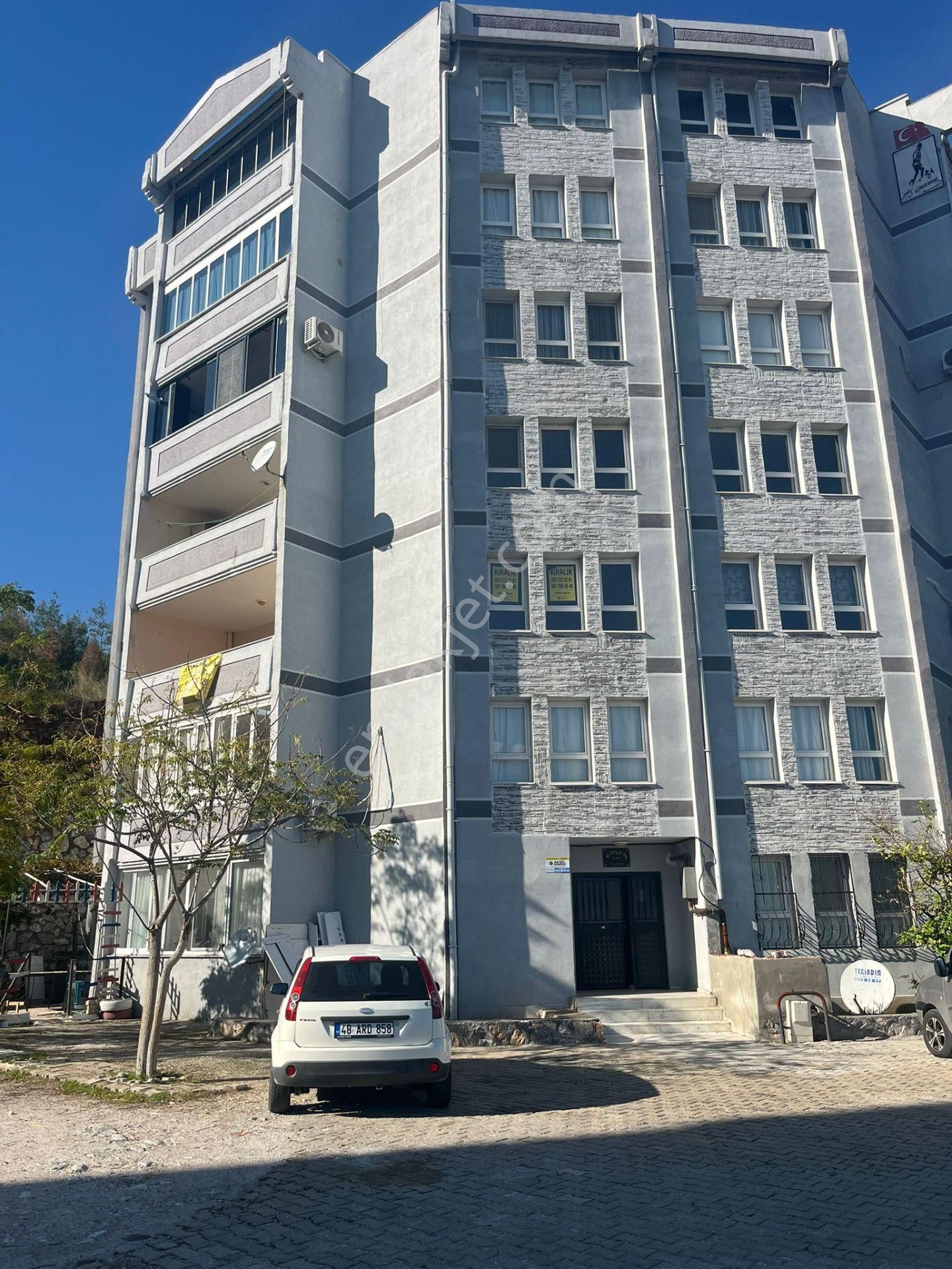 Sodra Kent'te, Manzaralı Ve Asansörlü, 3+1, Ara Kat - Görsel 3