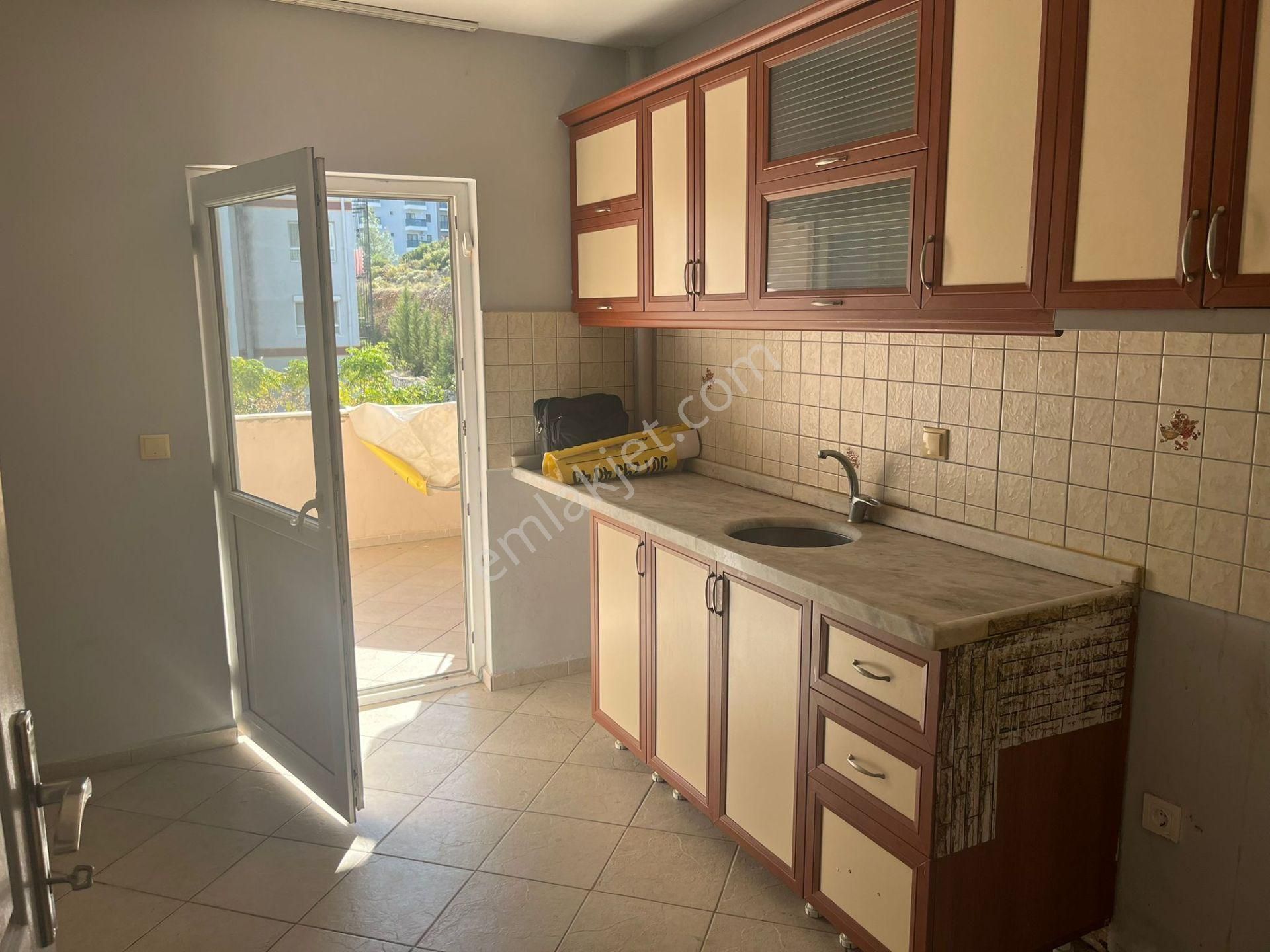 Sodra Kent'te, Manzaralı Ve Asansörlü, 3+1, Ara Kat - Görsel 13