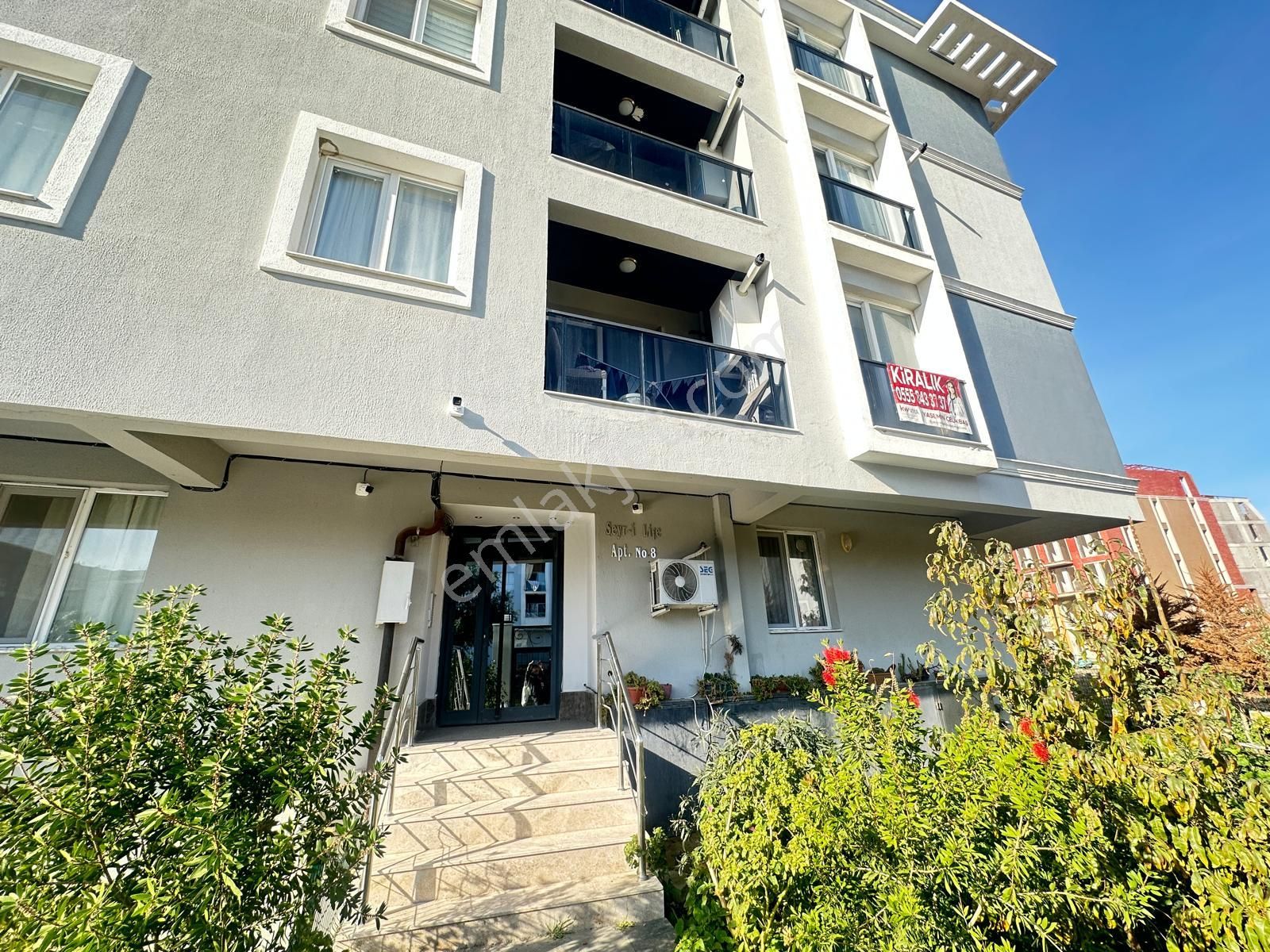 Seyrek Merkez De 1+1 Kiralık Daire​​​​