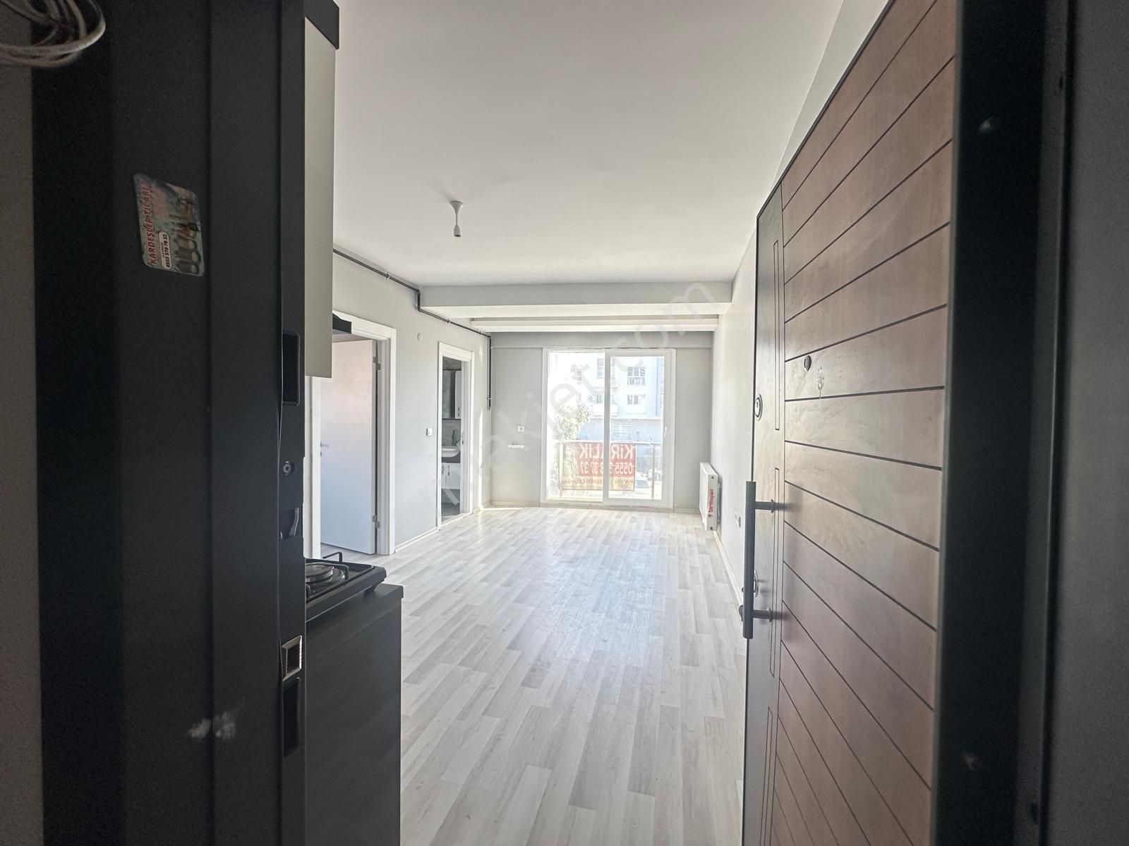 Seyrek Merkez De 1+1 Kiralık Daire​​​​ - Görsel 5