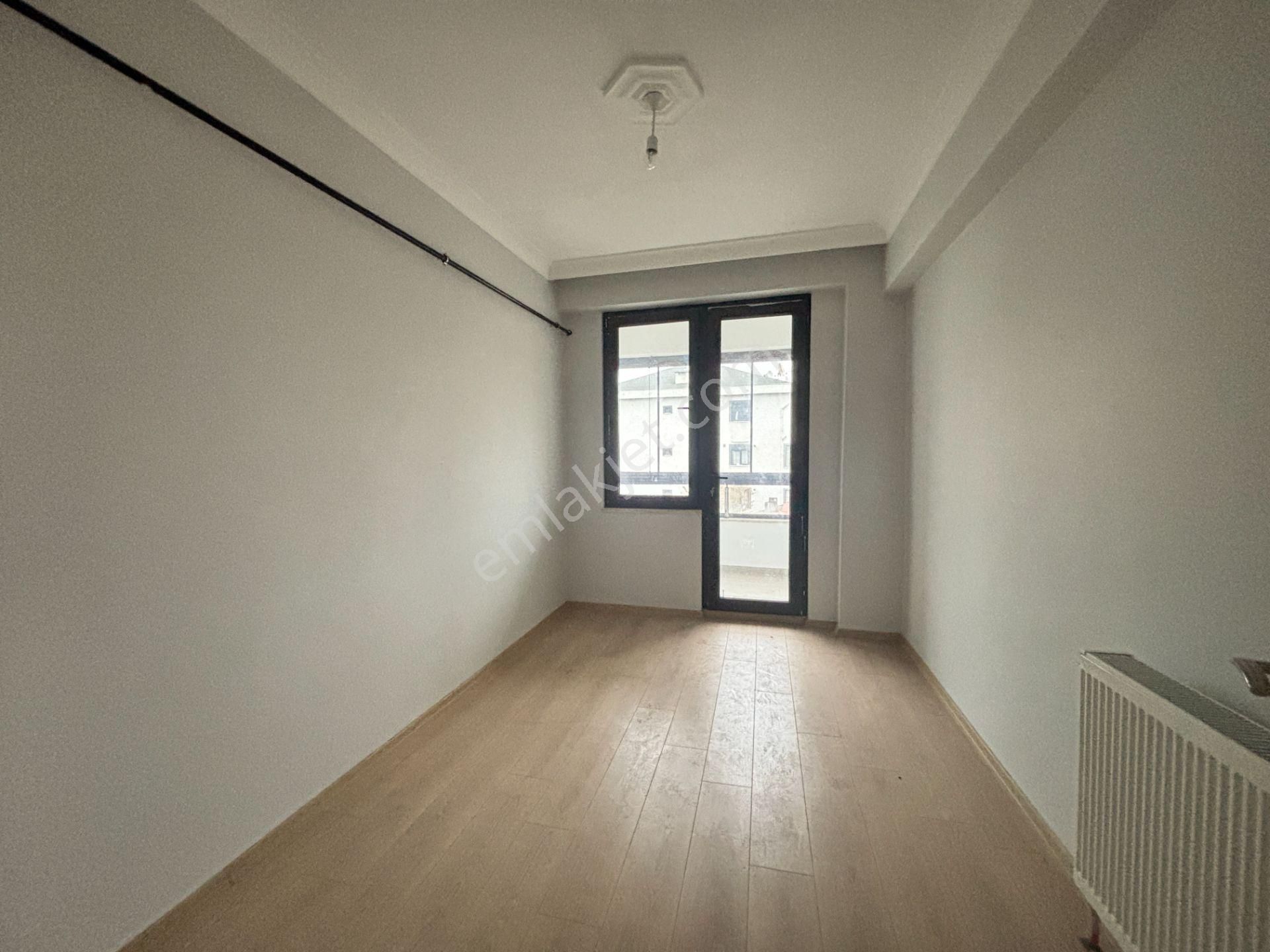 Çiftlikköy Sahil Mahallesi Kiralık 3+1 Ara Kat Daire - Görsel 12