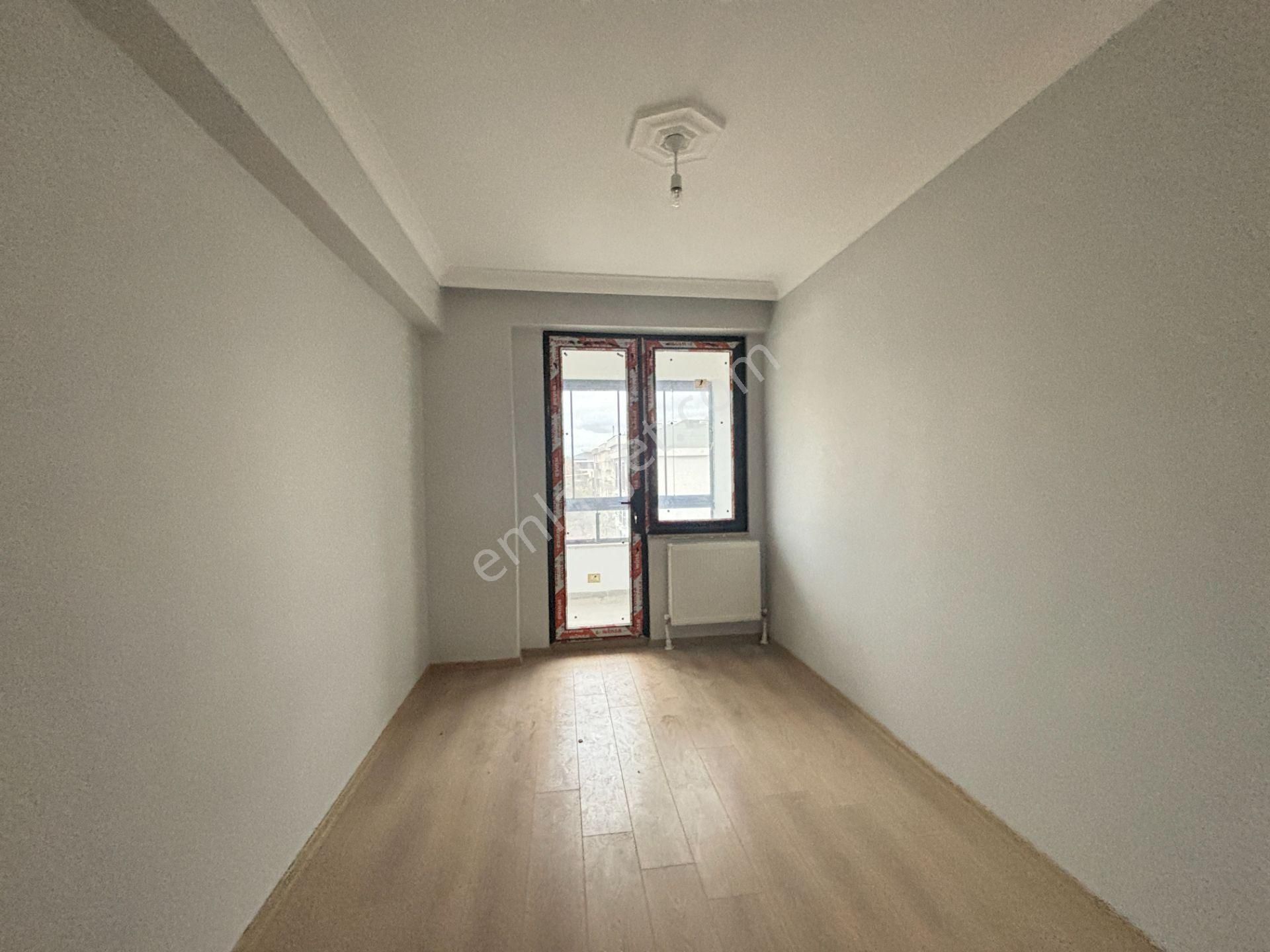 Çiftlikköy Sahil Mahallesi Kiralık 3+1 Üst Kat Daire - Görsel 14