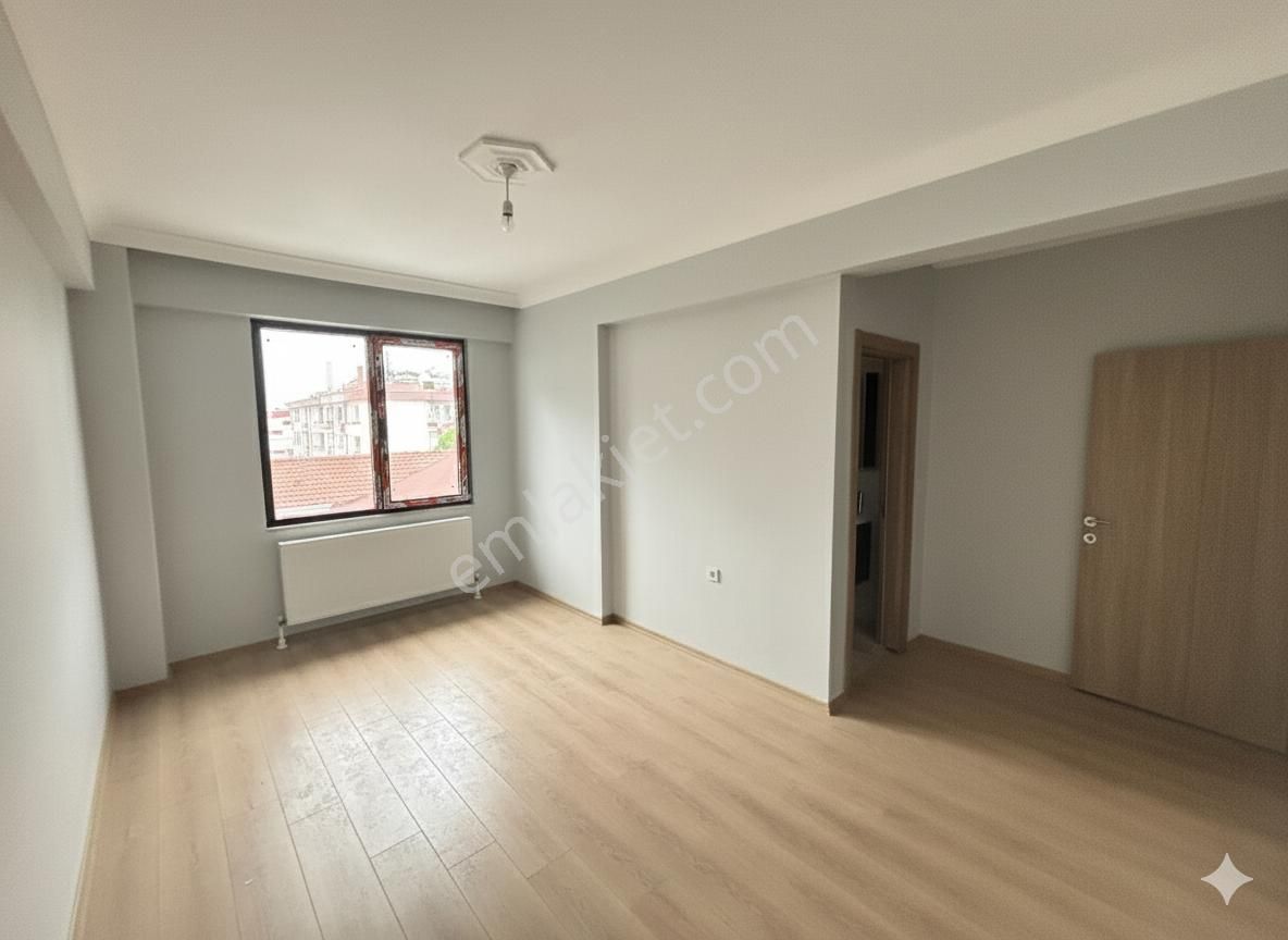 Çiftlikköy Sahil Mahallesi Kiralık 3+1 Üst Kat Daire - Görsel 7
