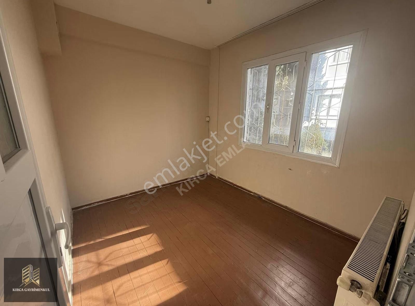 Kırca Emlak'tan Menderes Mah. 3+1 Kiralık Daire - Görsel 13