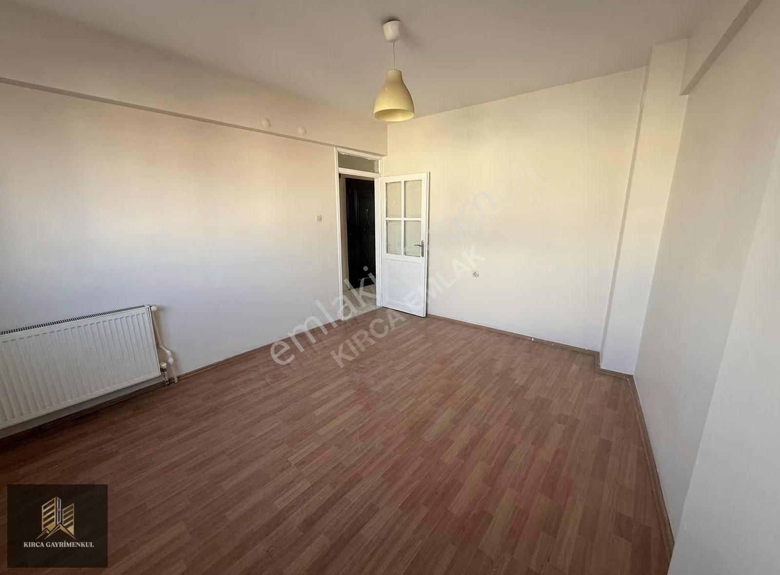 Üçkuyular Meydanı Yakını Kiralık 2+1 Doğalgazlı Daire - Görsel 18