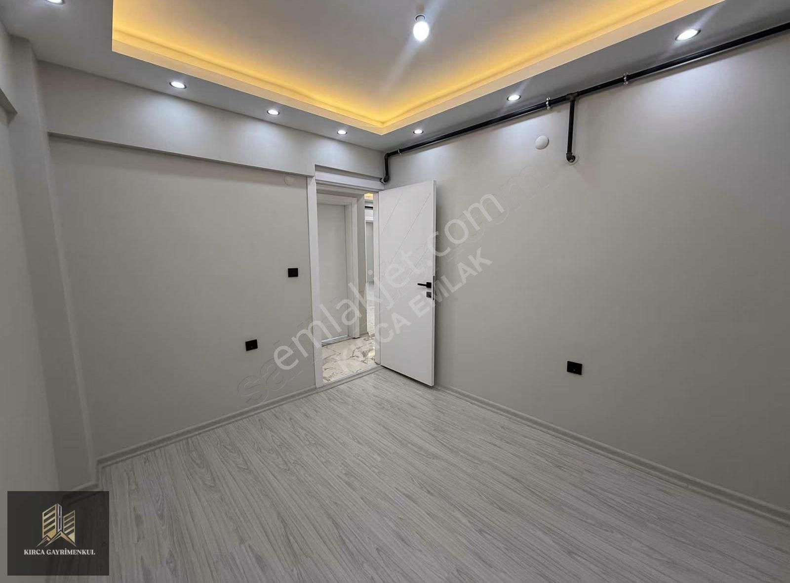 Kırca Emlak'tan Buca Yeşilbağlar Mah. Satılık 3+1 130 M2 Daire - Görsel 4
