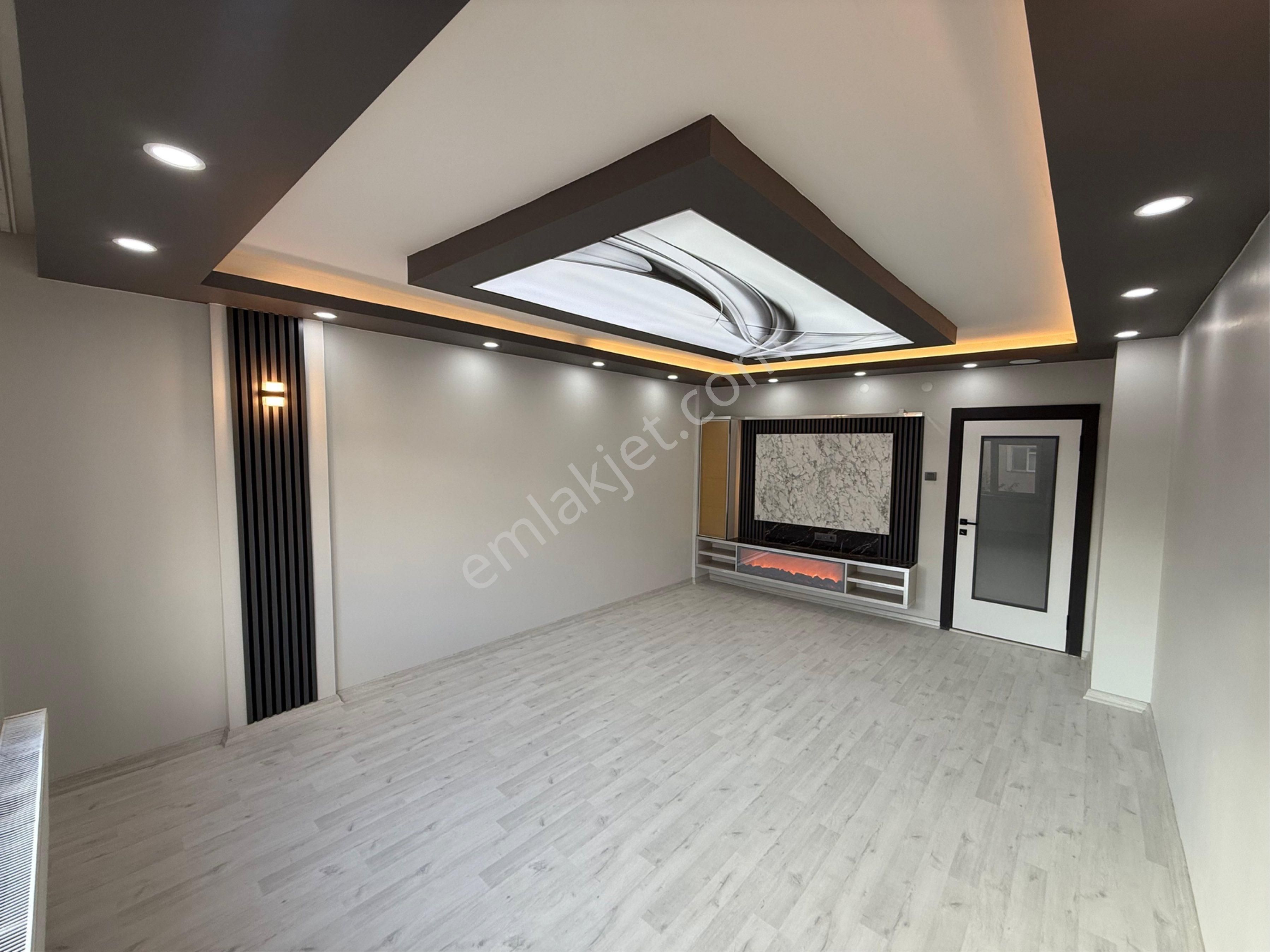 Akşemsettin Mah. 3+1 Ultra Lux Yapılı Salon Bağımsız Satılık