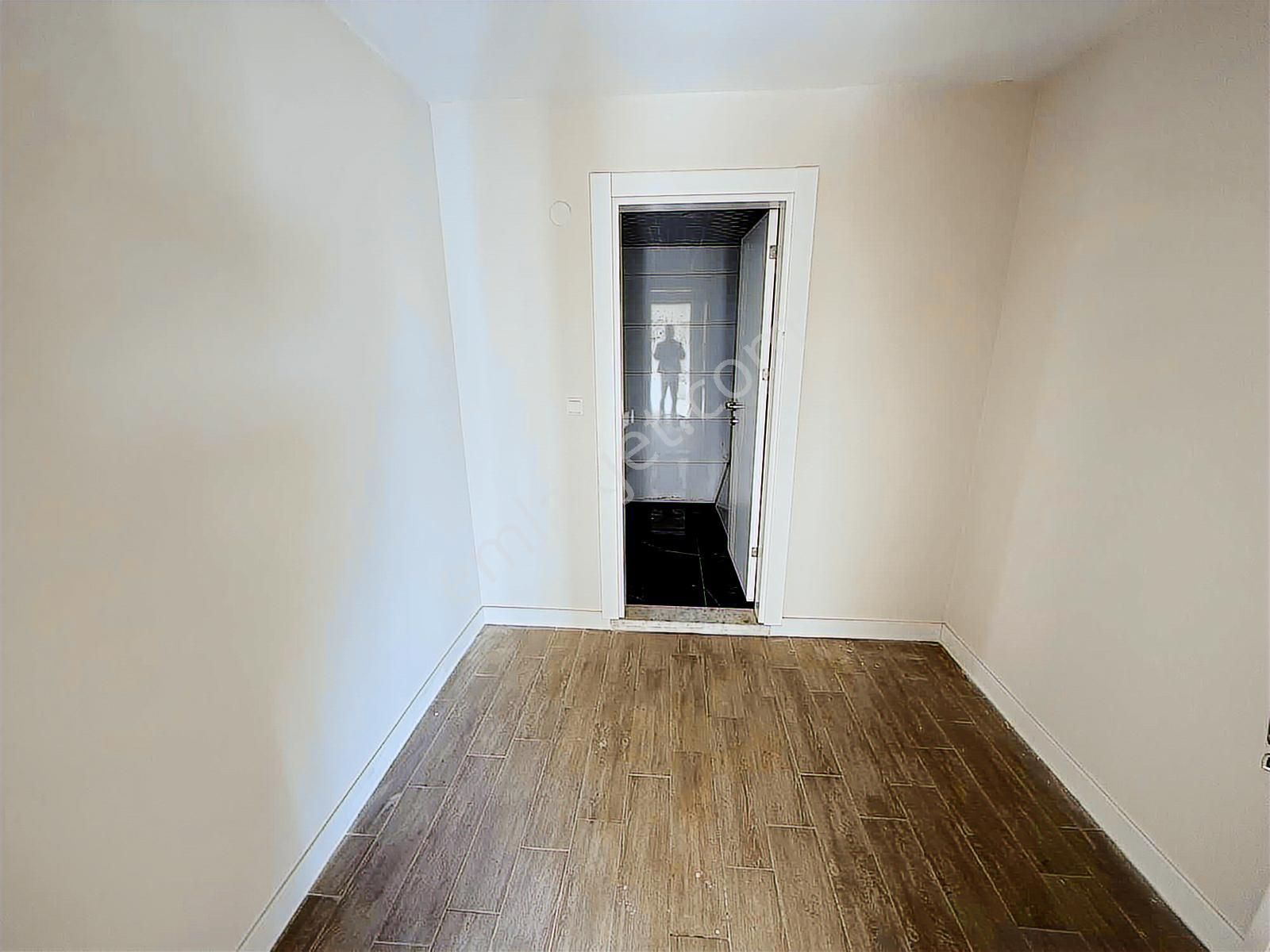 Konut Emlaktan Yeşil Mah Kiralık 4+1 Kiralık Lüx Sıfır Daire - Görsel 14