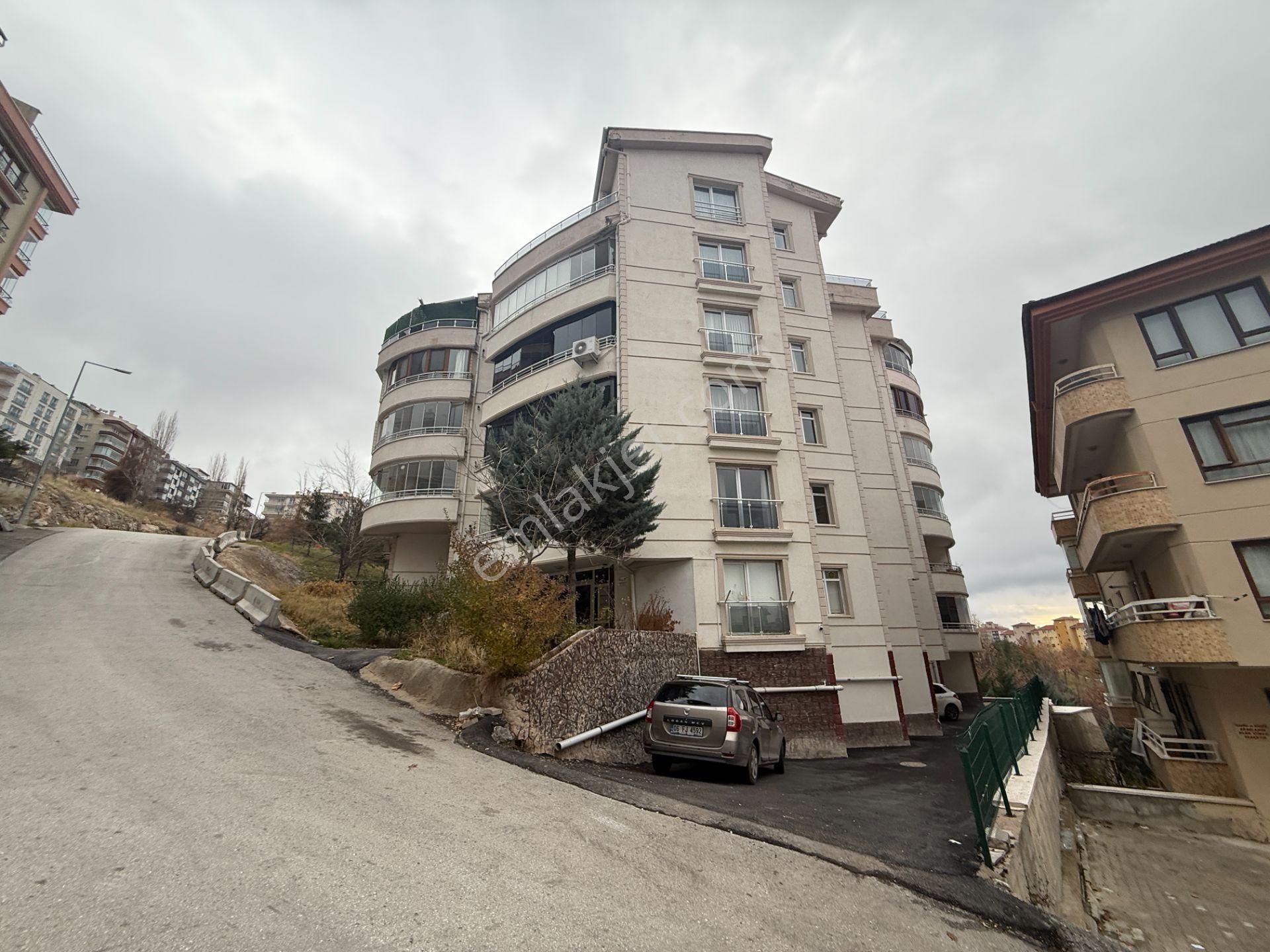 Keklikpınarı Malazgirt Mh. İçi Yapılı Satılık 5+1 Çatı Dubleks - Görsel 32