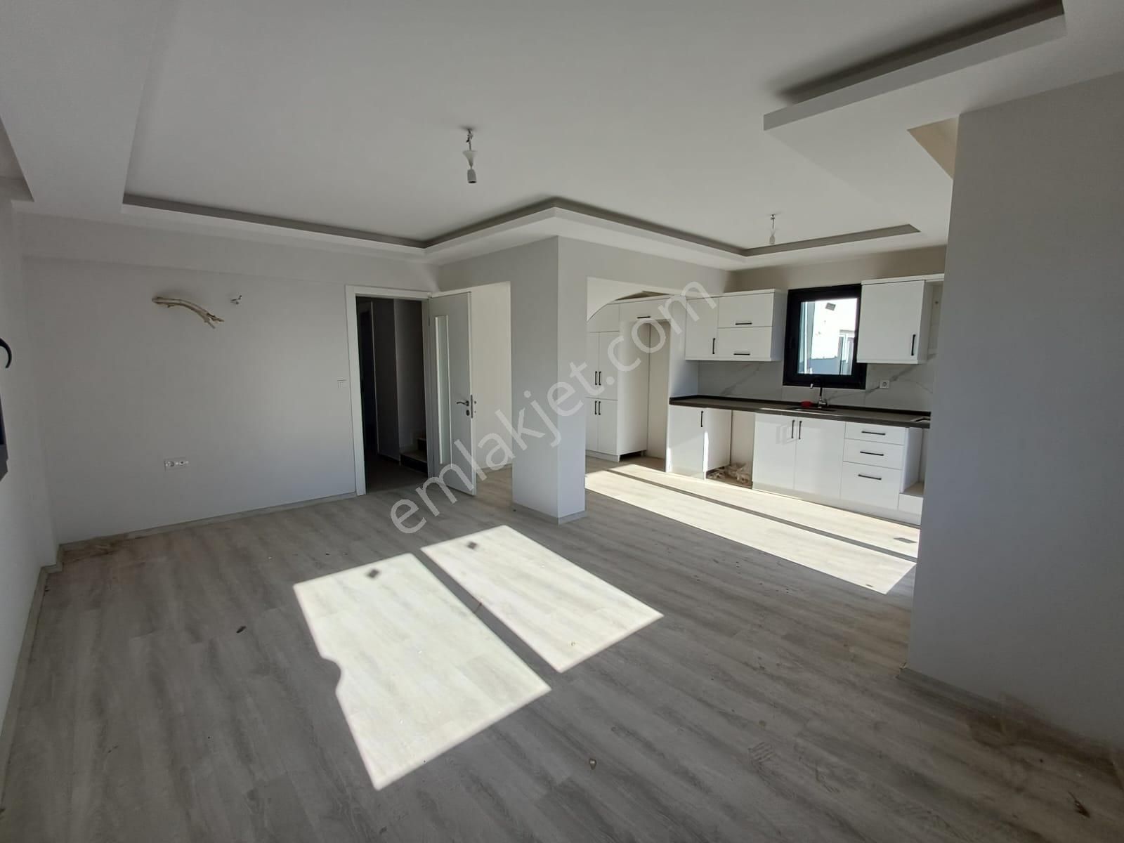 Stop’tan Patlangıç Tapu Dairesi Yakını Fırsat 4+1