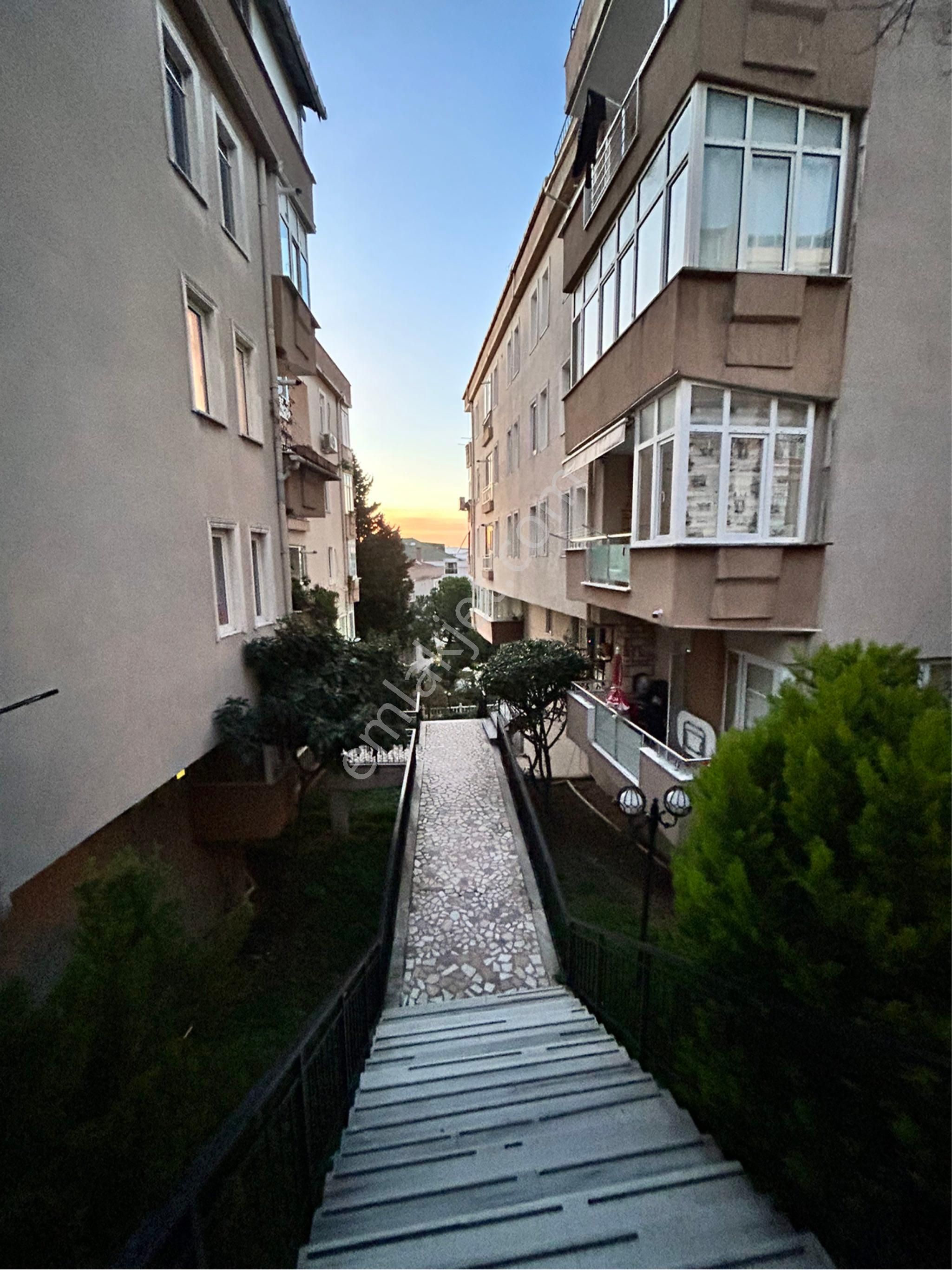 Demir Deluxe____sahil Yatırımlık Kentsellik Satılık 2+1 Daire___5.242m2 Arsa - Görsel 6