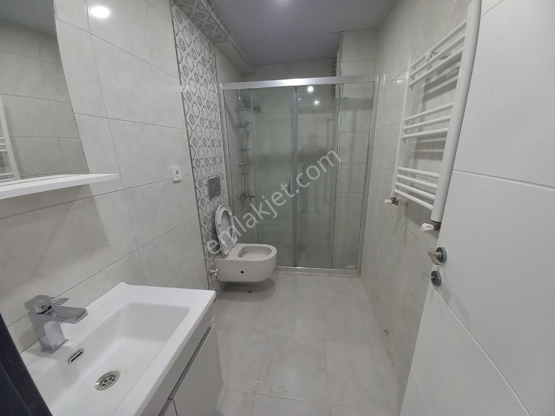 Bahçelievler Yenibosna Zafer Mah Satılık Daire Kat. 4. 2+1 - Görsel 31