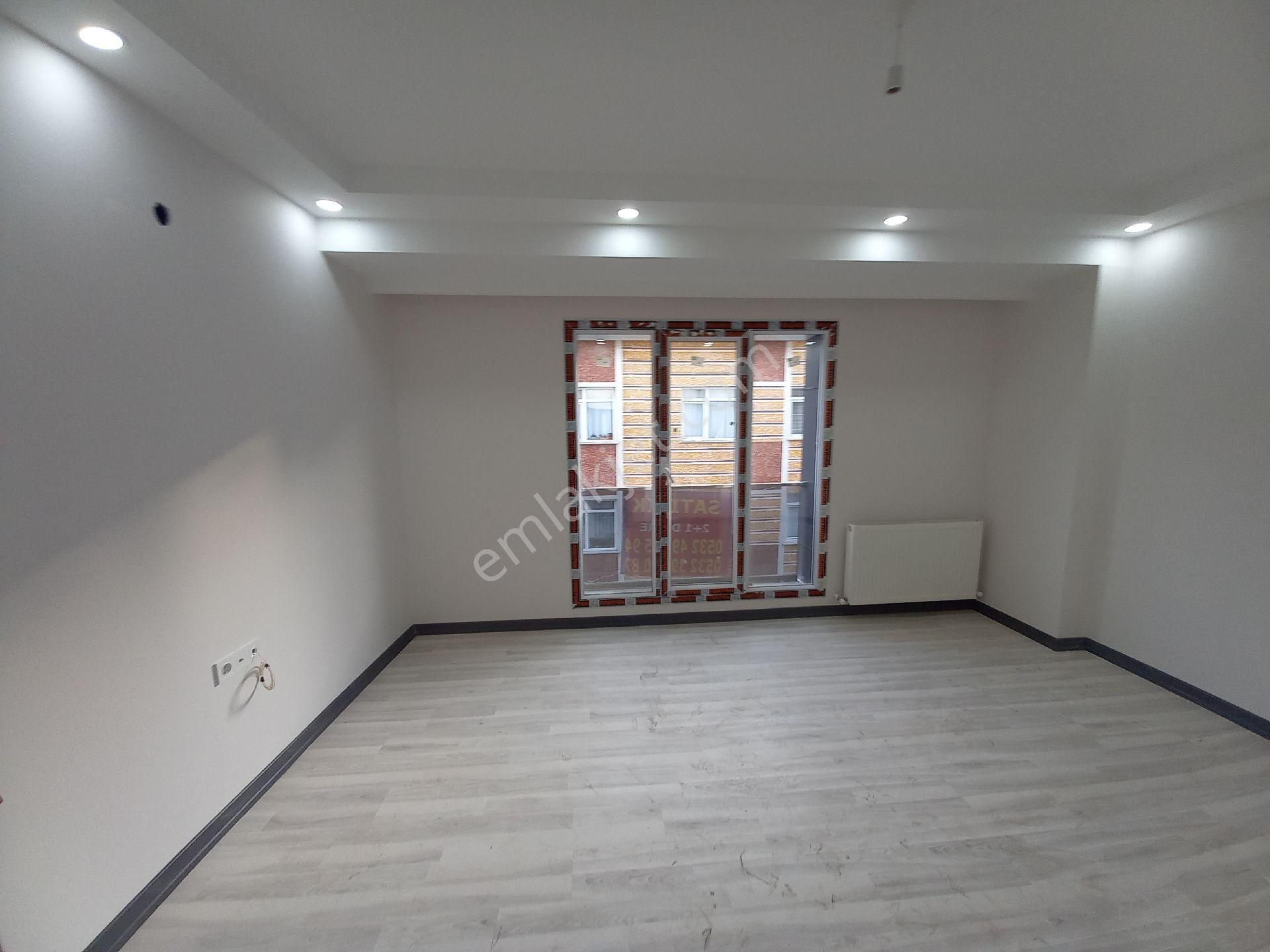 Bahçelievler Yenibosna Zafer Mah Satılık Daire Kat. 4. 2+1 - Görsel 2