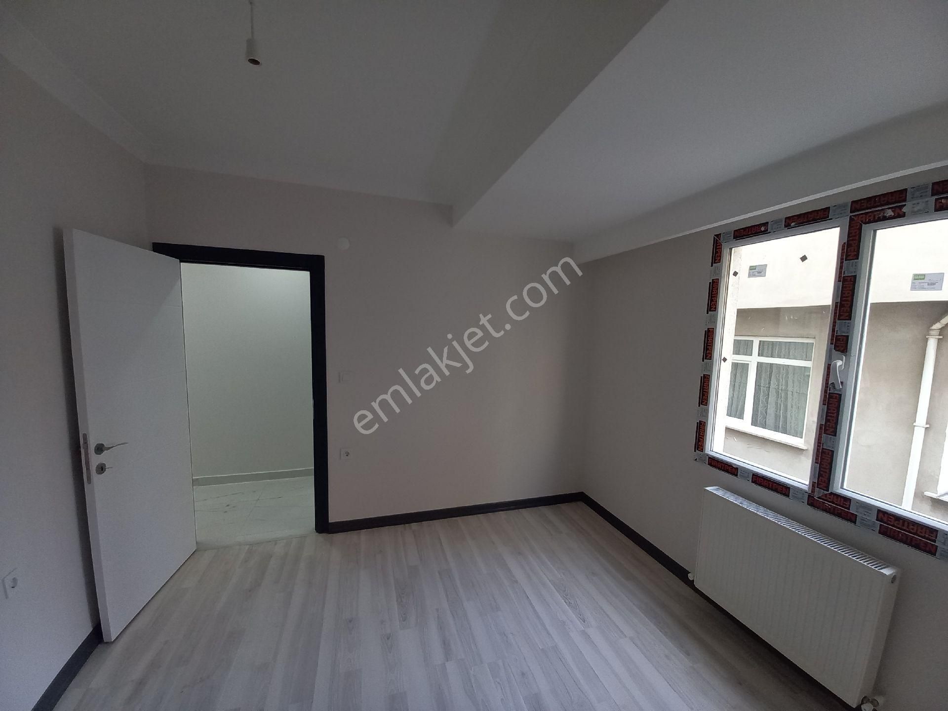 Bahçelievler Yenibosna Zafer Mah Satılık Daire Kat. 4. 2+1 - Görsel 15