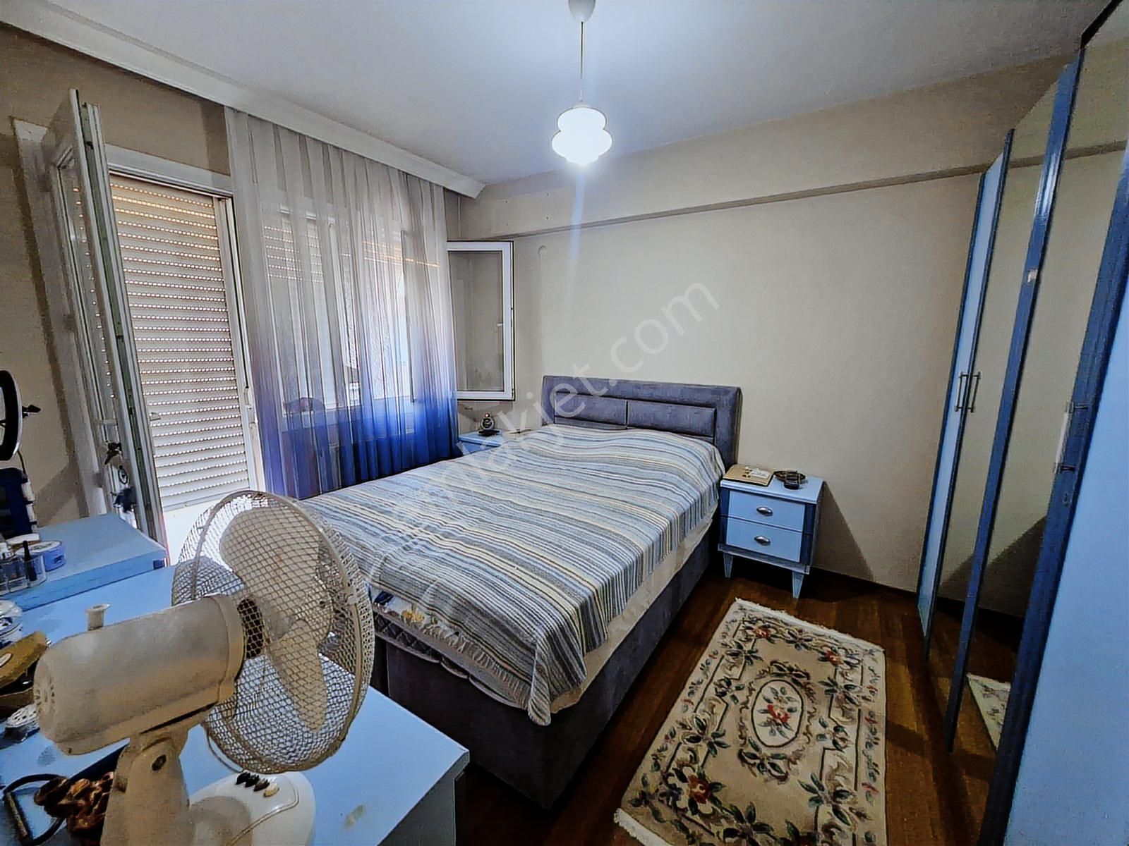 Bostanlı Da Sahile Yakın 3+1 Doğalgazlı Satılık Daire Mkd Emlak - Görsel 11