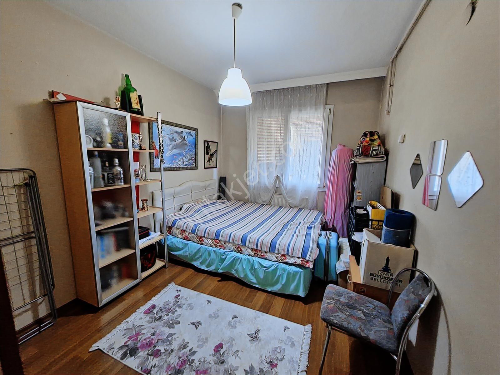 Bostanlı Da Sahile Yakın 3+1 Doğalgazlı Satılık Daire Mkd Emlak - Görsel 10