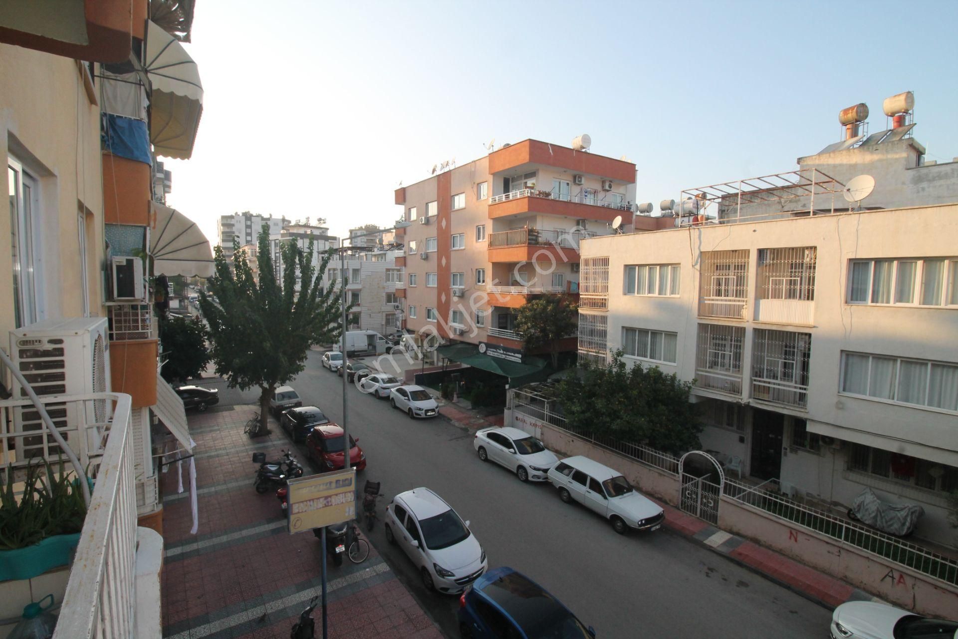 Retro’dan Aydınlıkevler’de Ara Kat Bağımsız Mutfak Geniş 4+1 - Görsel 14
