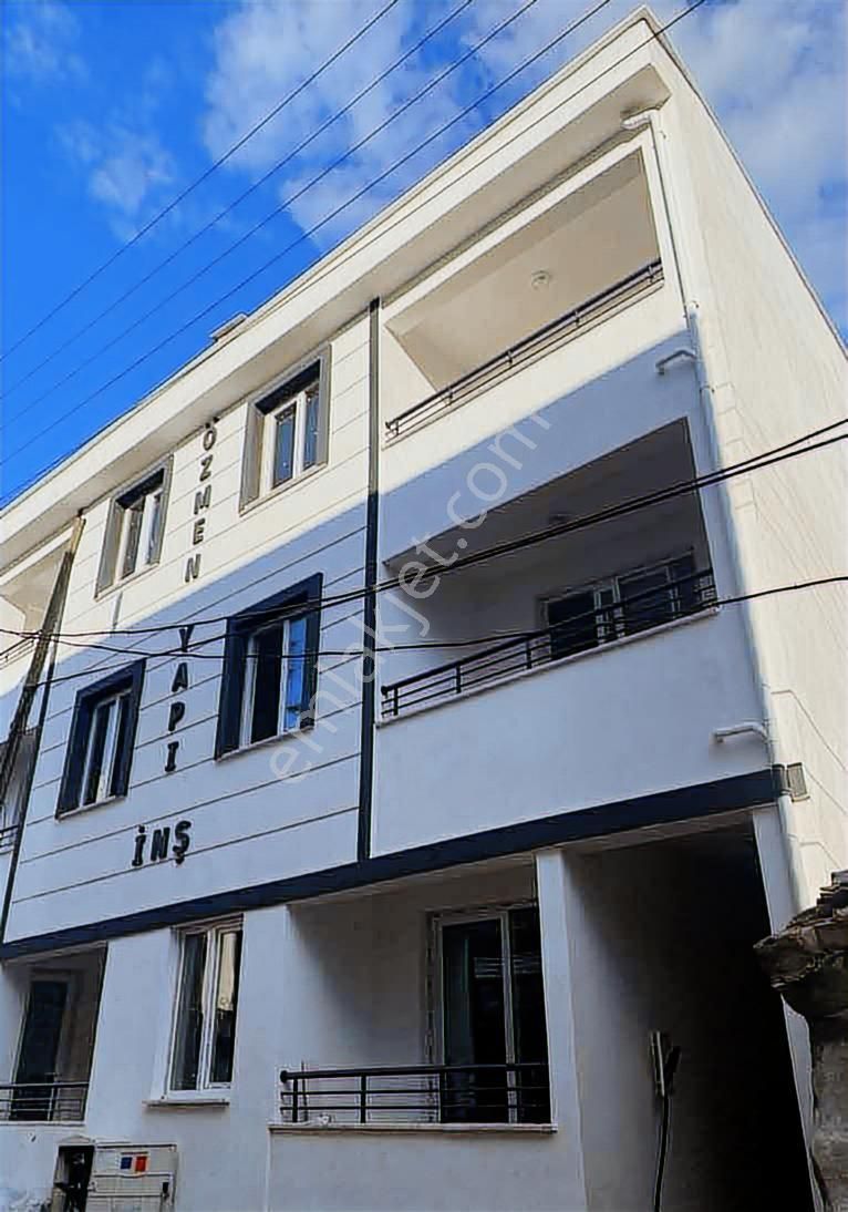 Prestij Gayrimenkulden Gömeç Kemalpaşa Mah. Satılık 1+1 Daire